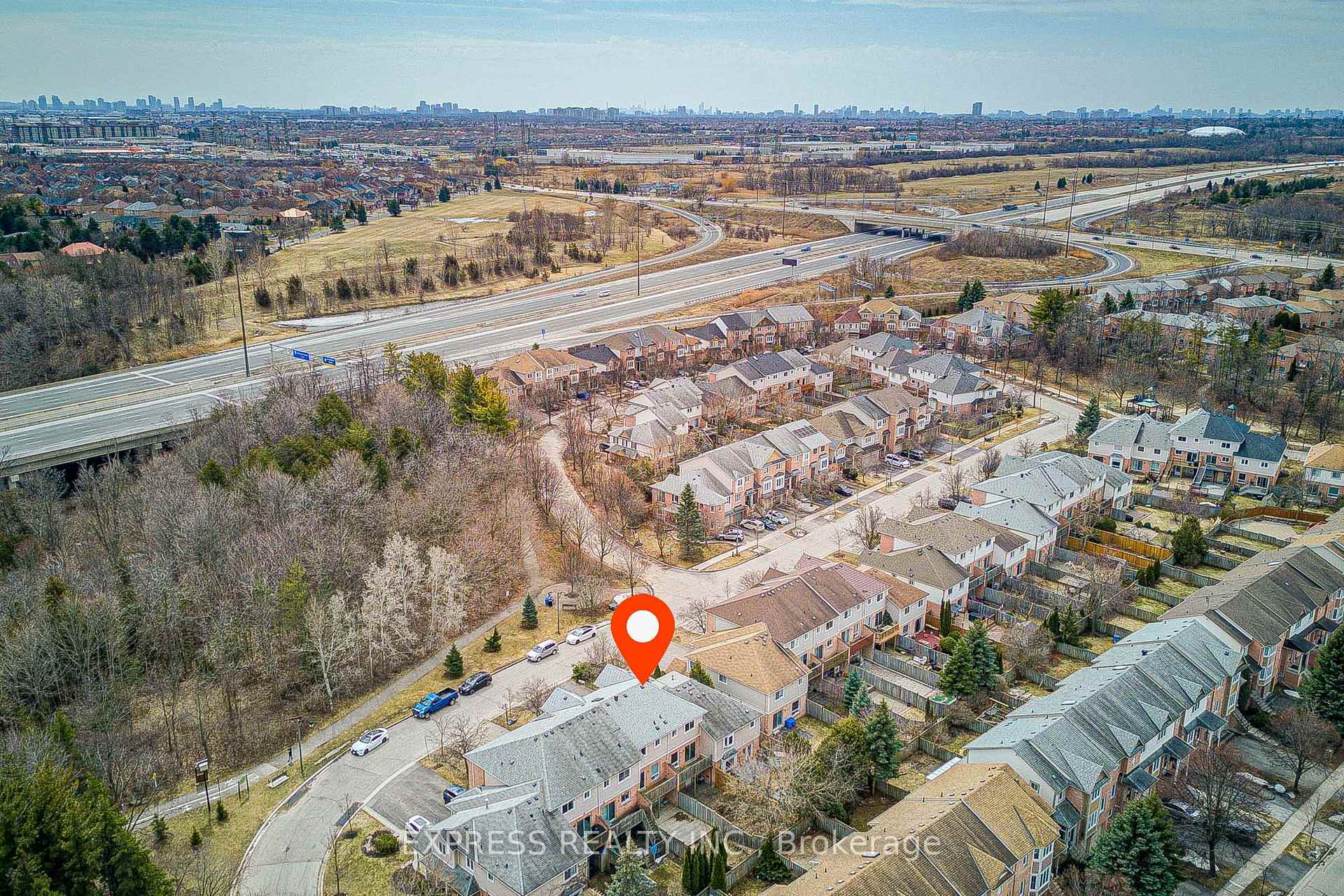 Photo 6 of 42 Charlotte Angliss Road, Markham, Vinegar Hill — HOMEH