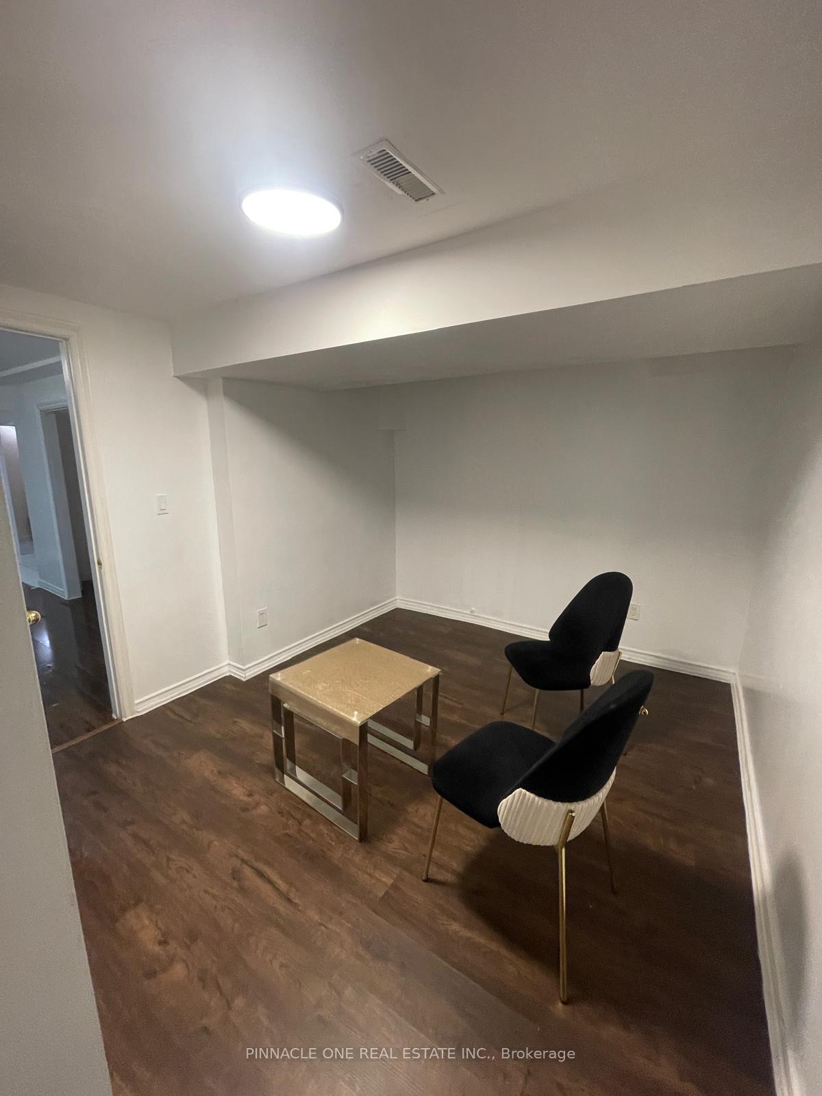 Photo 4 of Unit Basement, 27 Greenleaf Terrace, Scarborough, Malvern — HOMEH