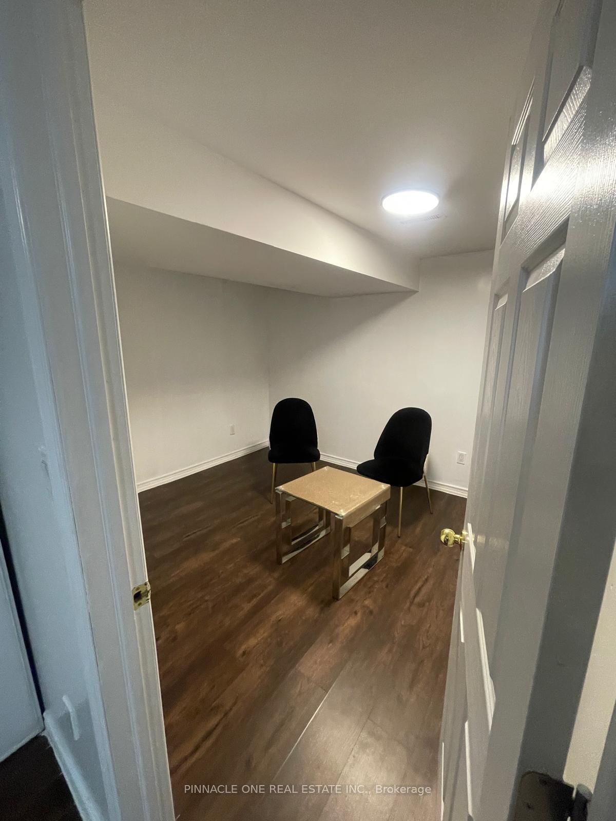 Photo 5 of Unit Basement, 27 Greenleaf Terrace, Scarborough, Malvern — HOMEH