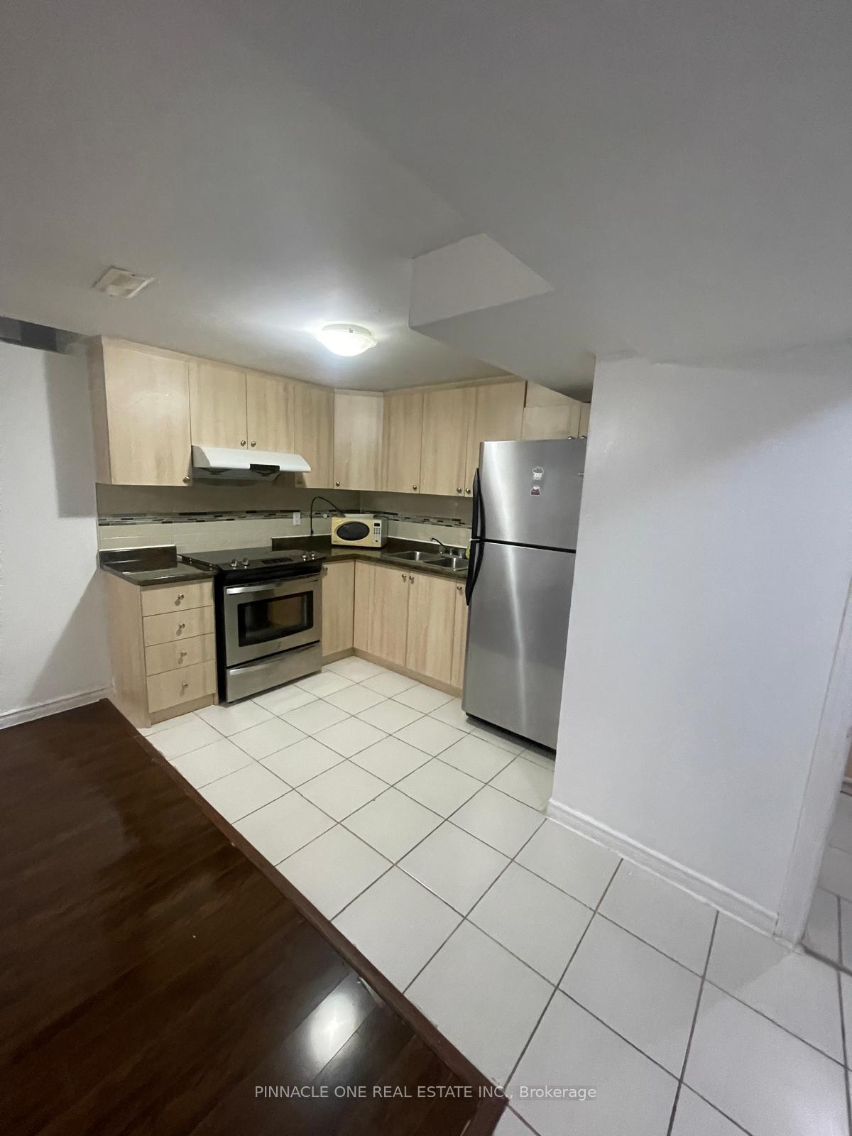 Photo 7 of Unit Basement, 27 Greenleaf Terrace, Scarborough, Malvern — HOMEH