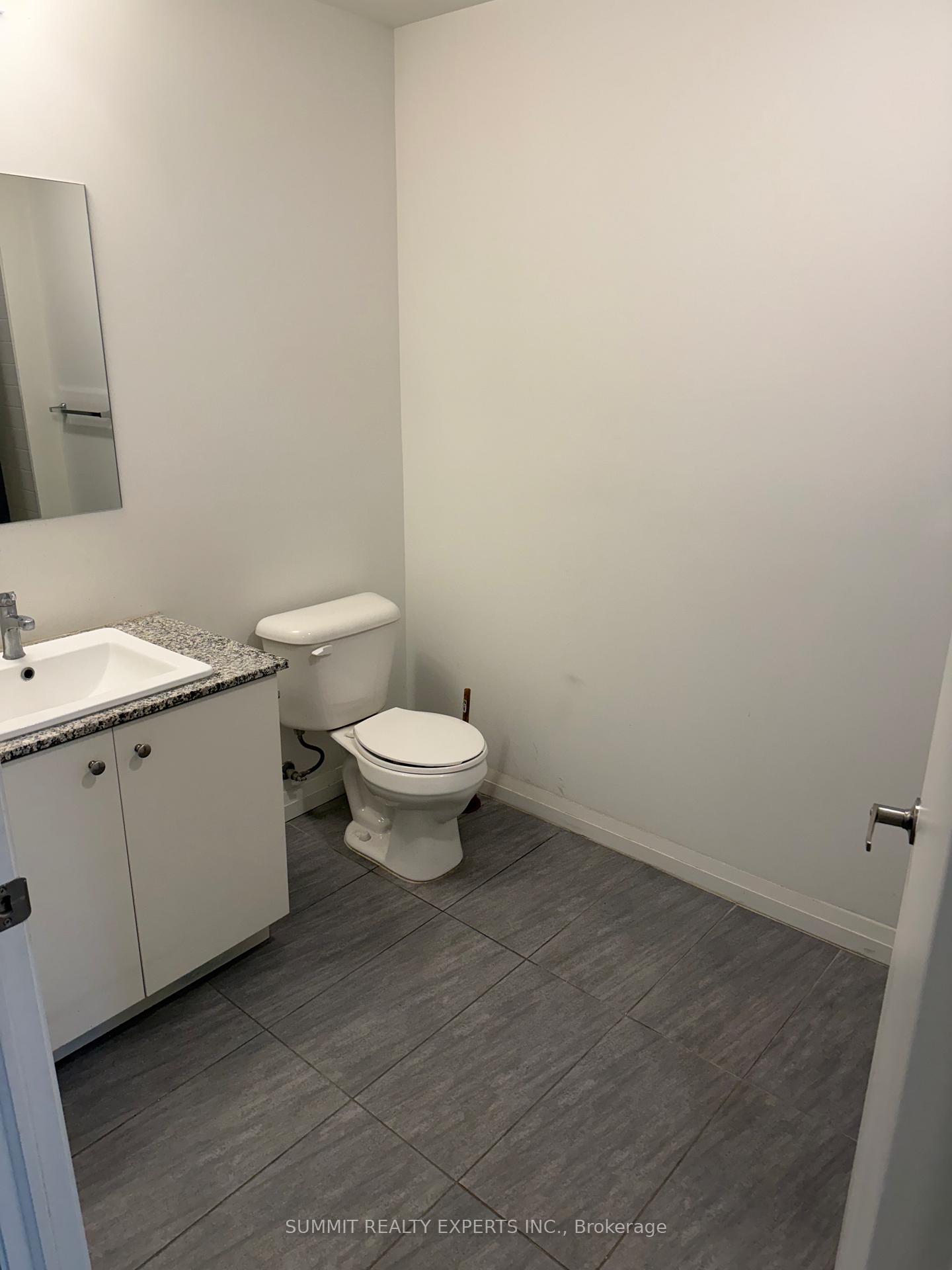 Photo 7 of Unit 704, 108 Garment Street, Kitchener — HOMEH