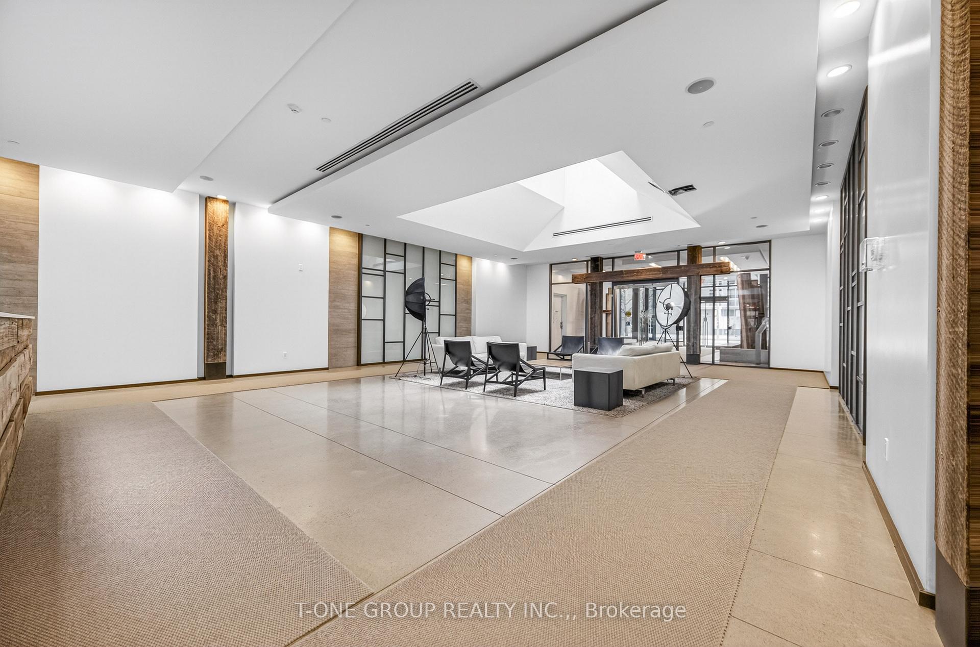 Photo 5 of Unit 309, 1030 King Street W, Toronto, Niagara — HOMEH