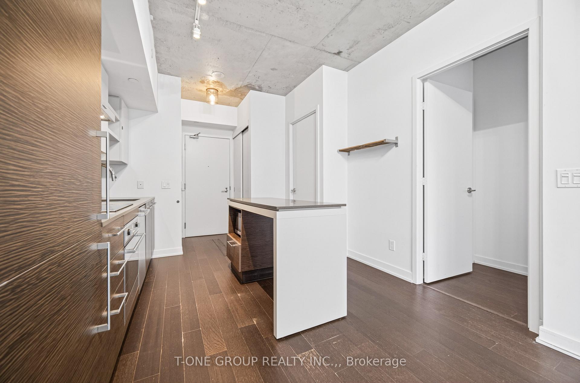 Photo 15 of Unit 309, 1030 King Street W, Toronto, Niagara — HOMEH