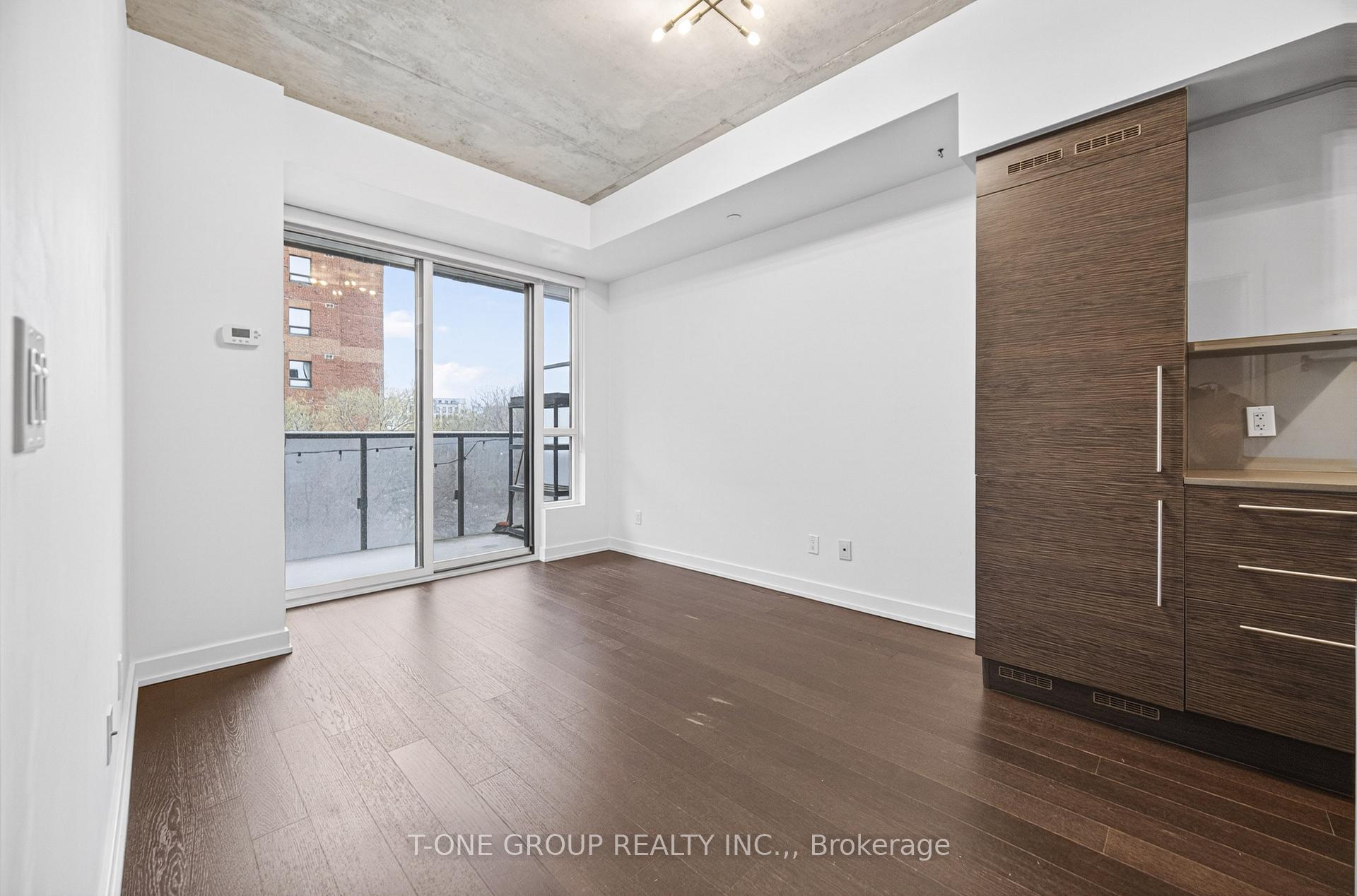 Photo 19 of Unit 309, 1030 King Street W, Toronto, Niagara — HOMEH