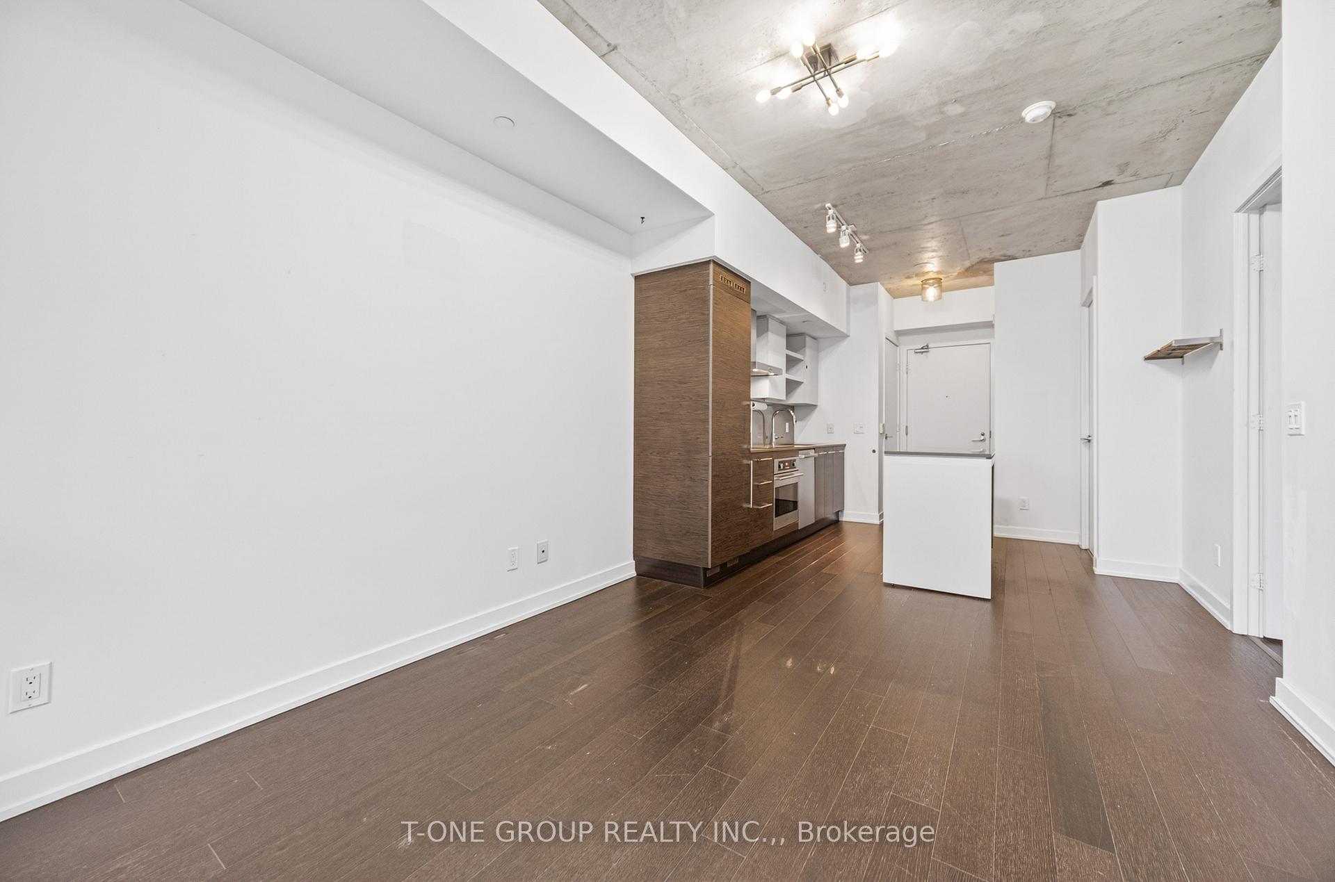Photo 23 of Unit 309, 1030 King Street W, Toronto, Niagara — HOMEH