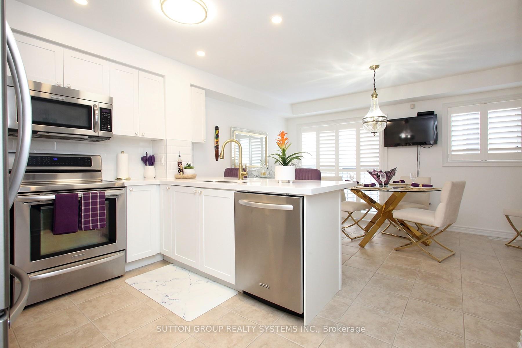 Photo 9 of 41 Martinworth Lane, Ajax, Central East — HOMEH