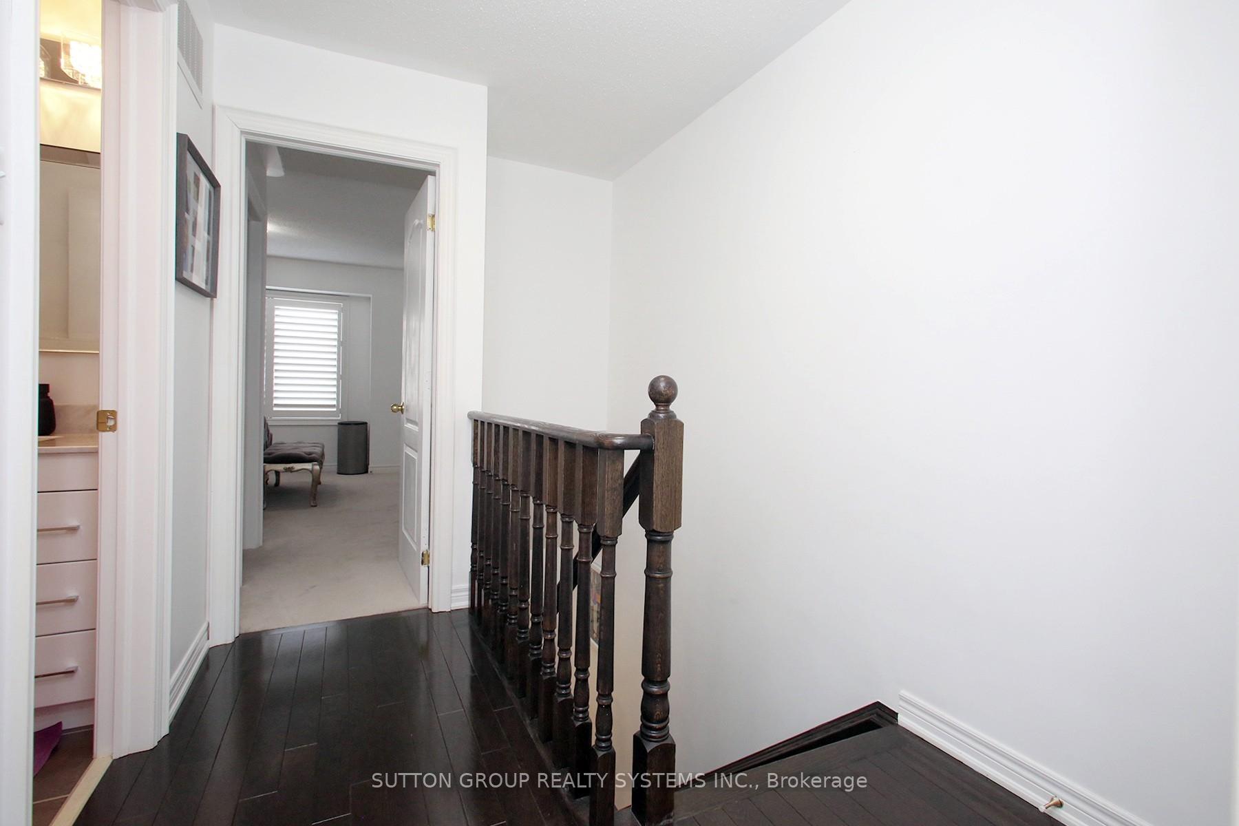 Photo 11 of 41 Martinworth Lane, Ajax, Central East — HOMEH