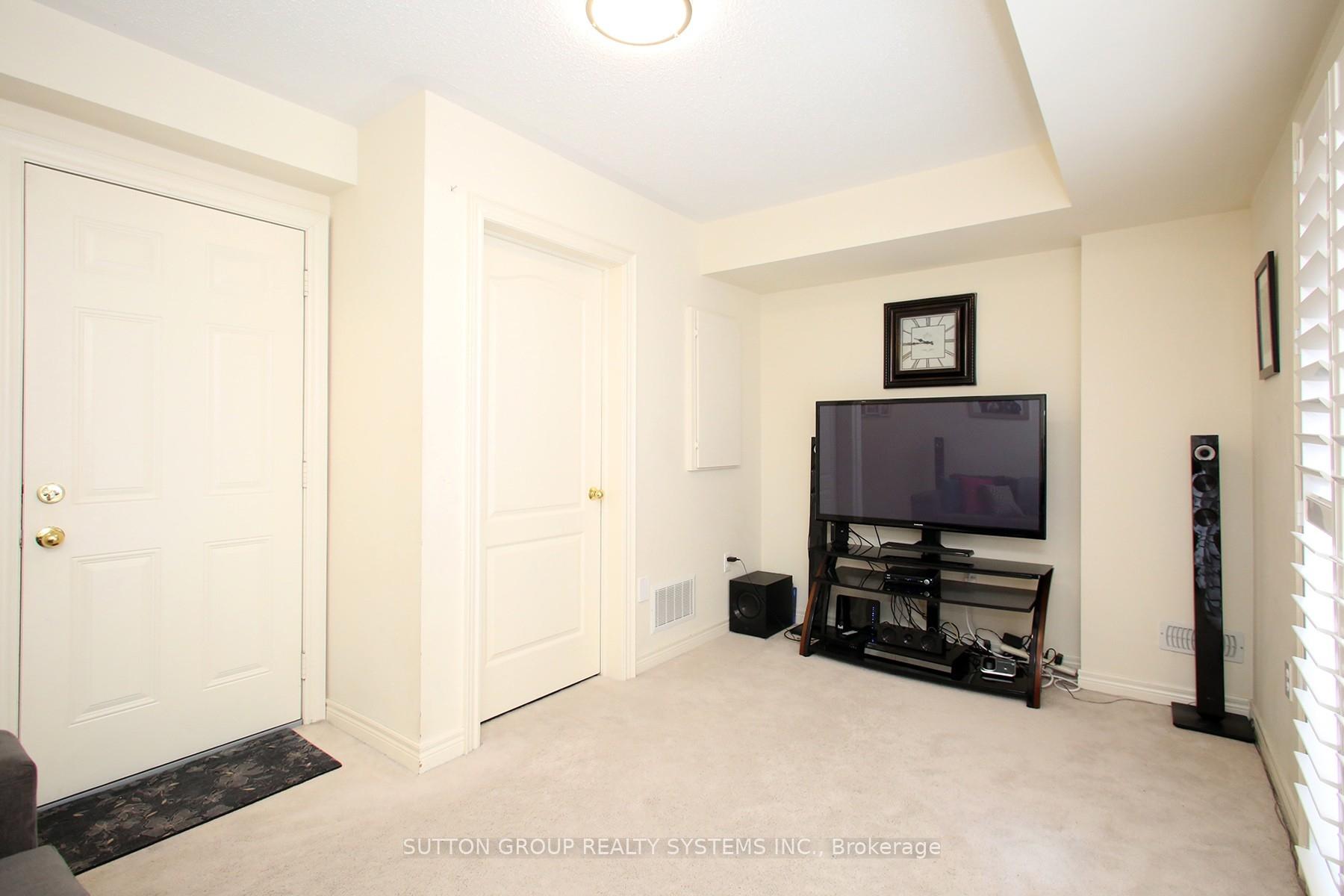 Photo 18 of 41 Martinworth Lane, Ajax, Central East — HOMEH