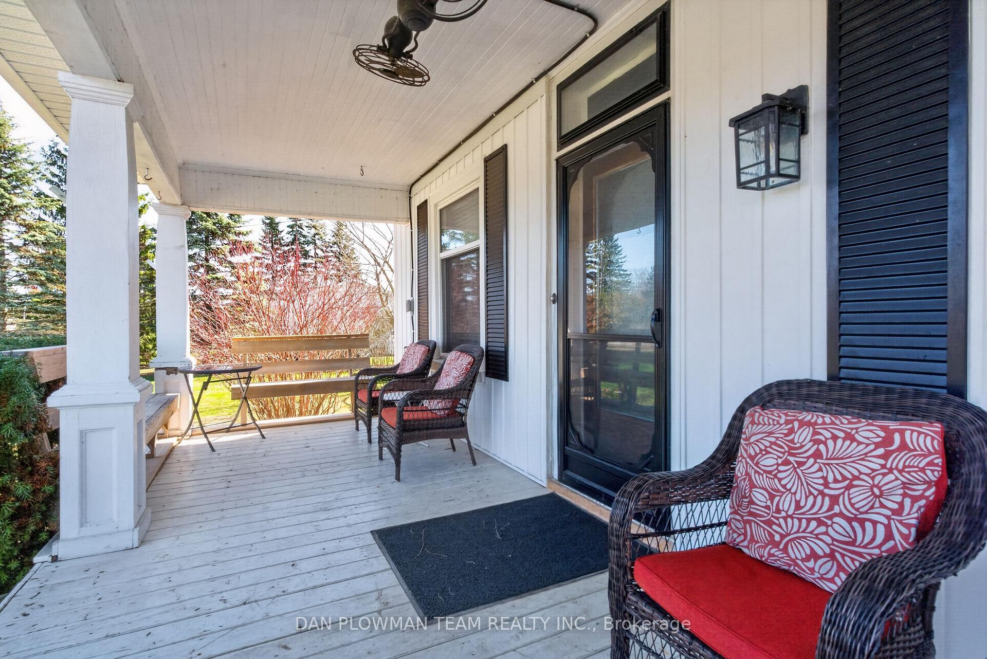 Photo 4 of 48 Dunn Street, Kawartha Lakes, Bobcaygeon — HOMEH