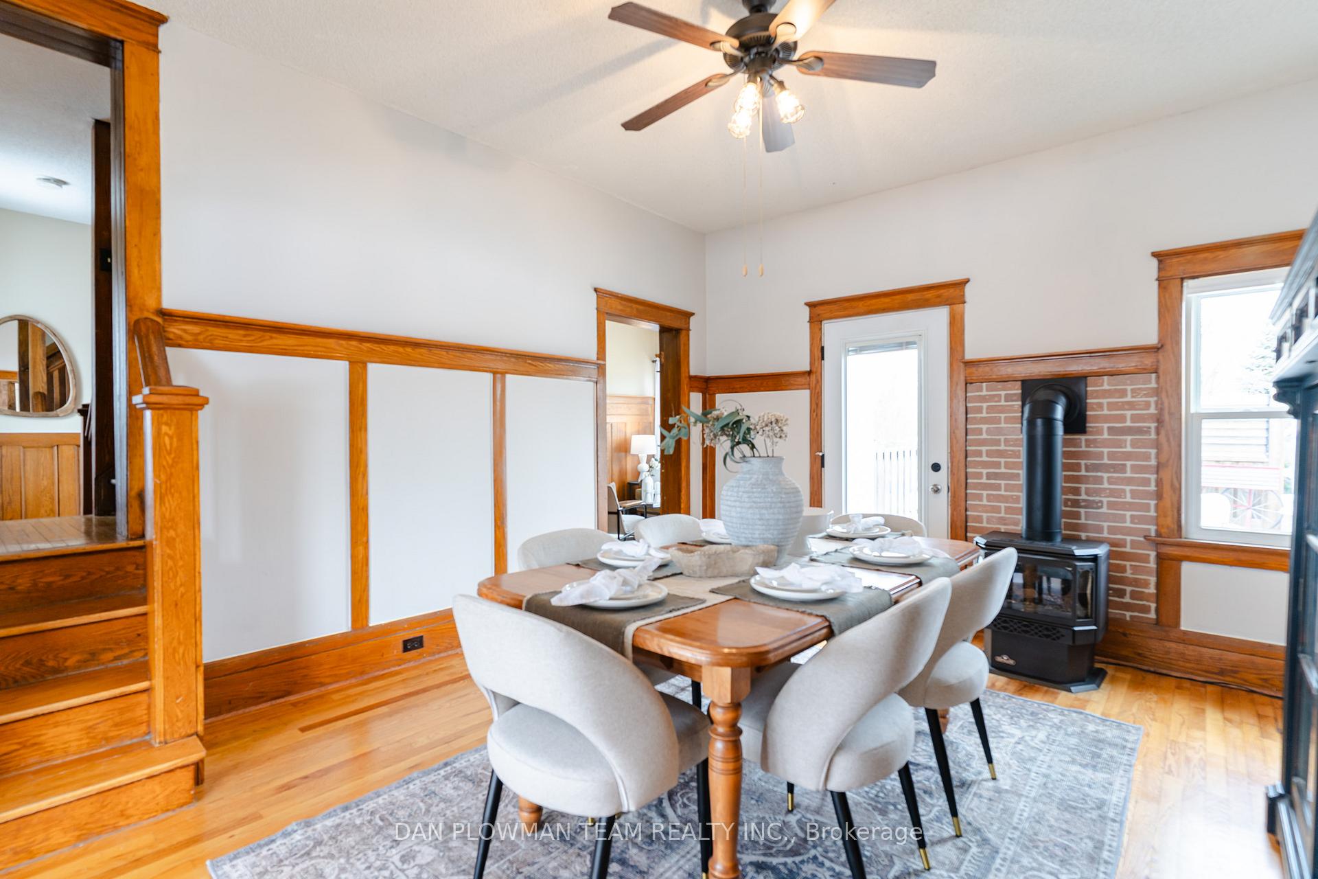 Photo 8 of 48 Dunn Street, Kawartha Lakes, Bobcaygeon — HOMEH