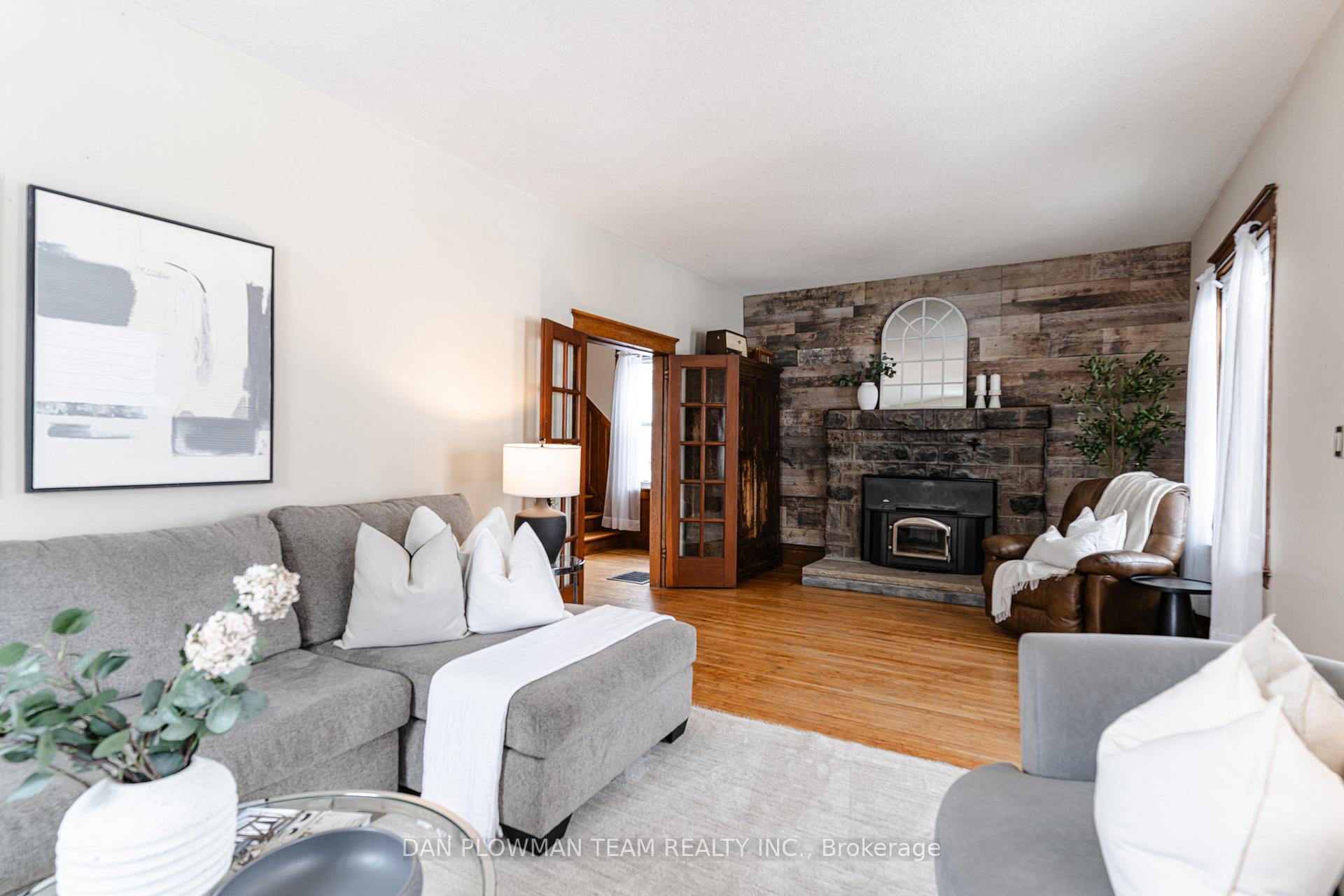 Photo 19 of 48 Dunn Street, Kawartha Lakes, Bobcaygeon — HOMEH
