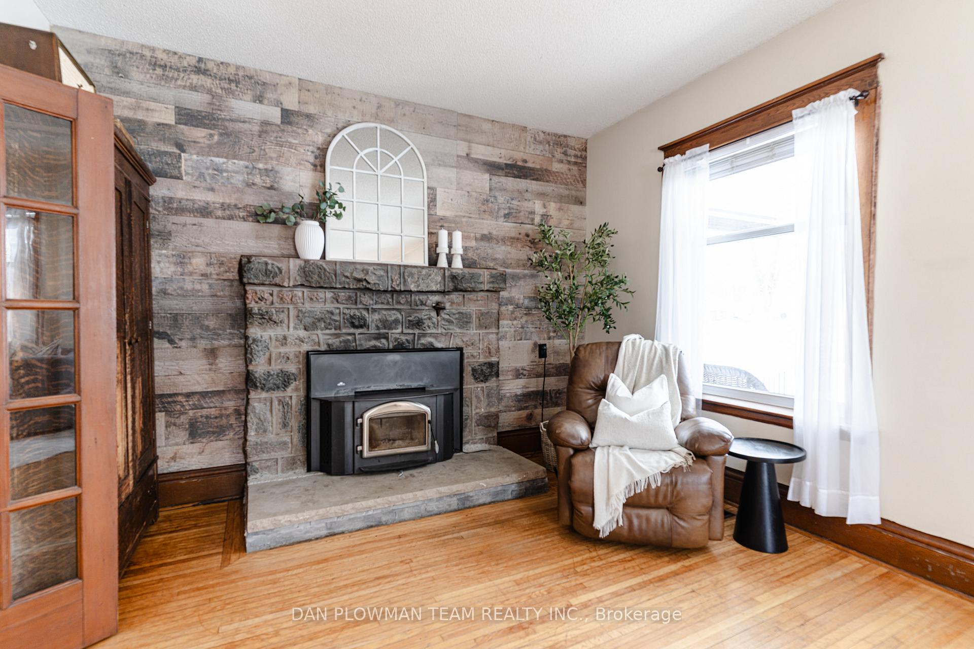 Photo 20 of 48 Dunn Street, Kawartha Lakes, Bobcaygeon — HOMEH