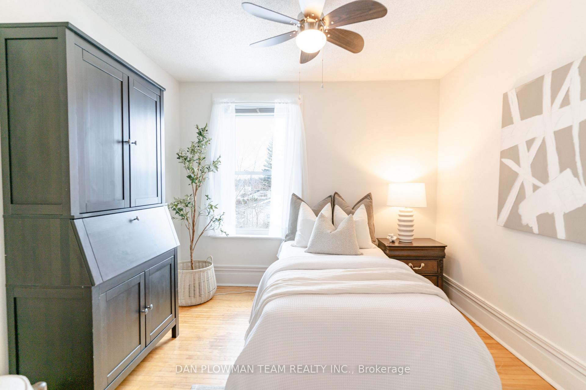Photo 24 of 48 Dunn Street, Kawartha Lakes, Bobcaygeon — HOMEH