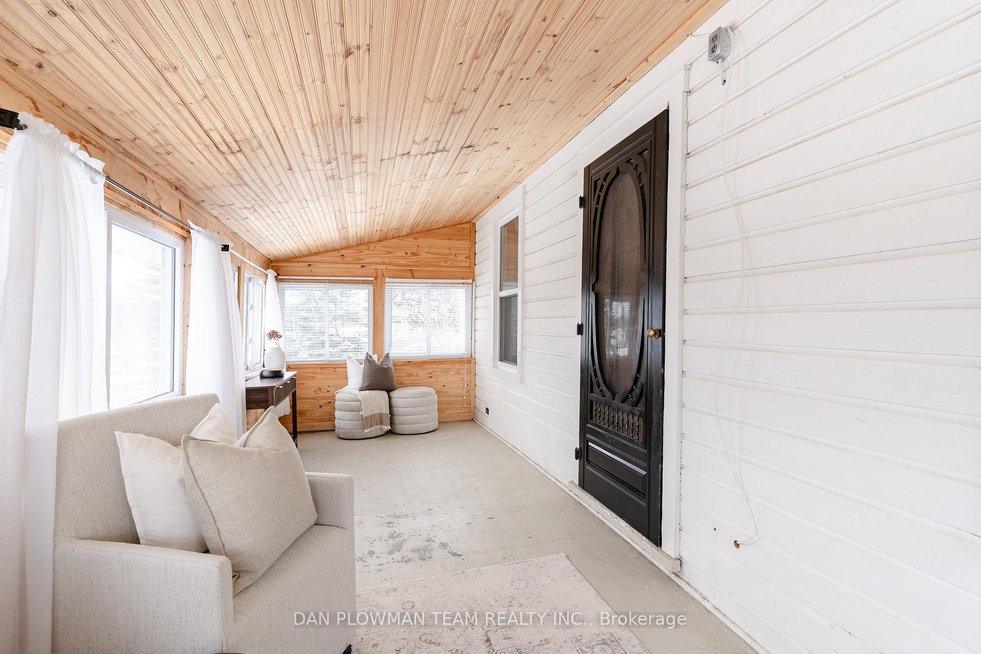 Photo 31 of 48 Dunn Street, Kawartha Lakes, Bobcaygeon — HOMEH