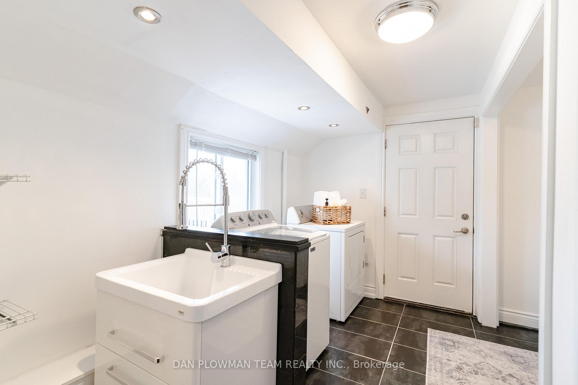 Photo 34 of 48 Dunn Street, Kawartha Lakes, Bobcaygeon — HOMEH