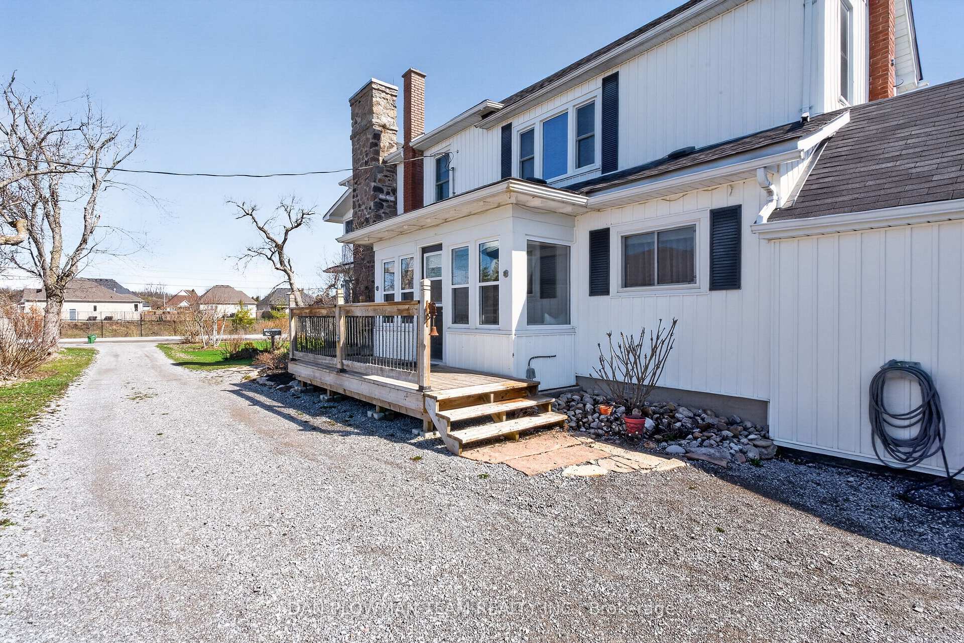 Photo 42 of 48 Dunn Street, Kawartha Lakes, Bobcaygeon — HOMEH