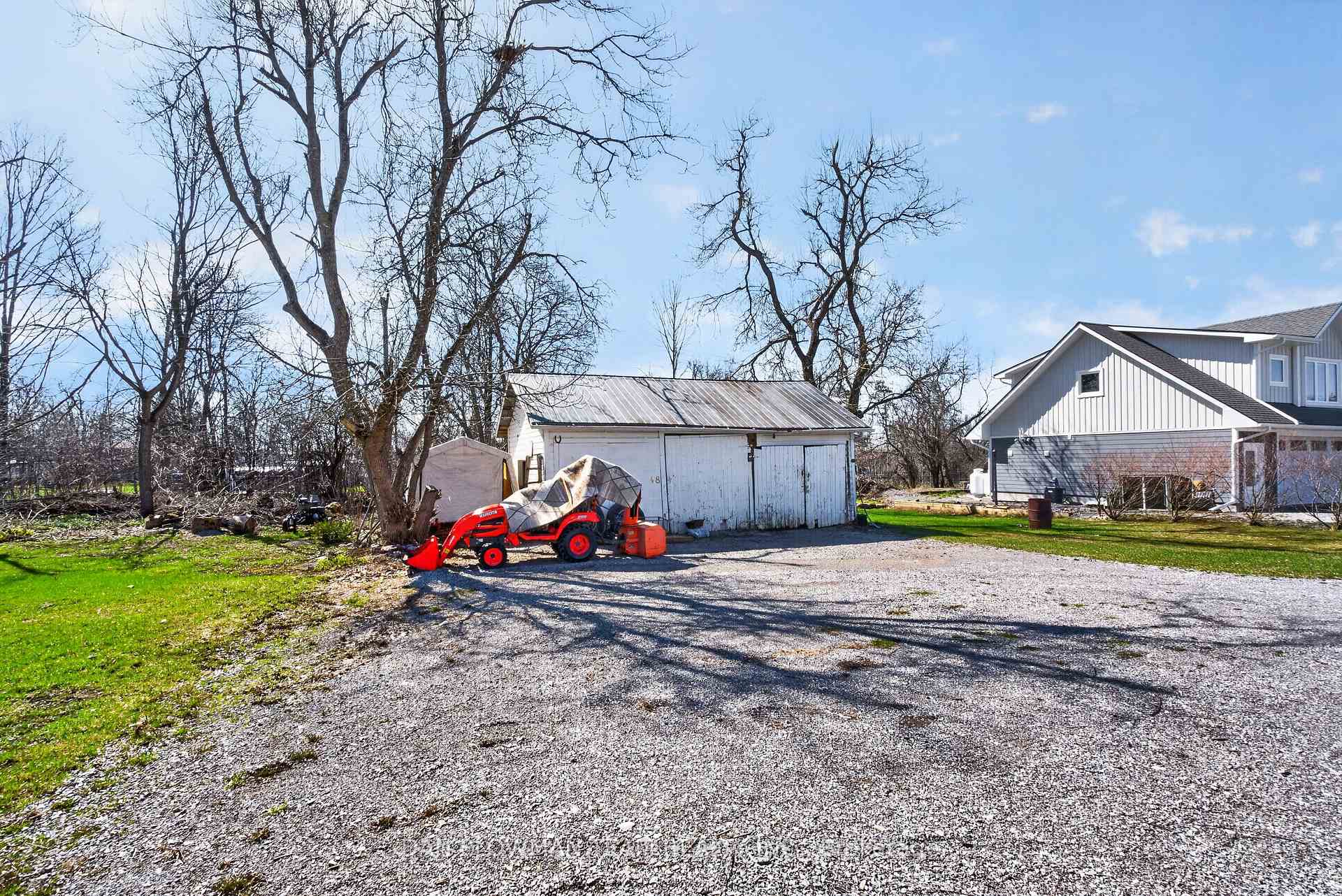 Photo 43 of 48 Dunn Street, Kawartha Lakes, Bobcaygeon — HOMEH