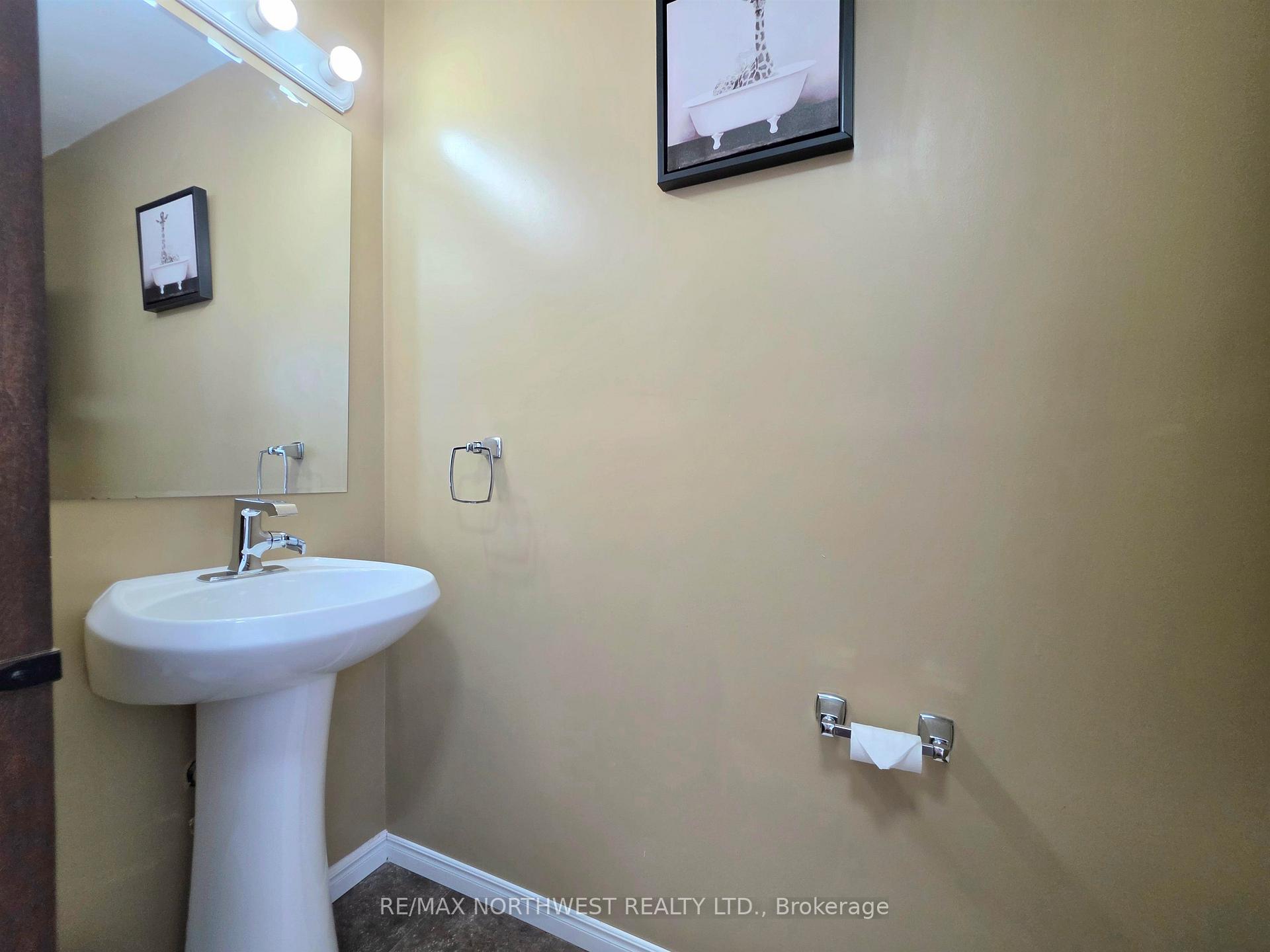 Photo 17 of 310 Trojan Street, Kenora, Ride Out — HOMEH