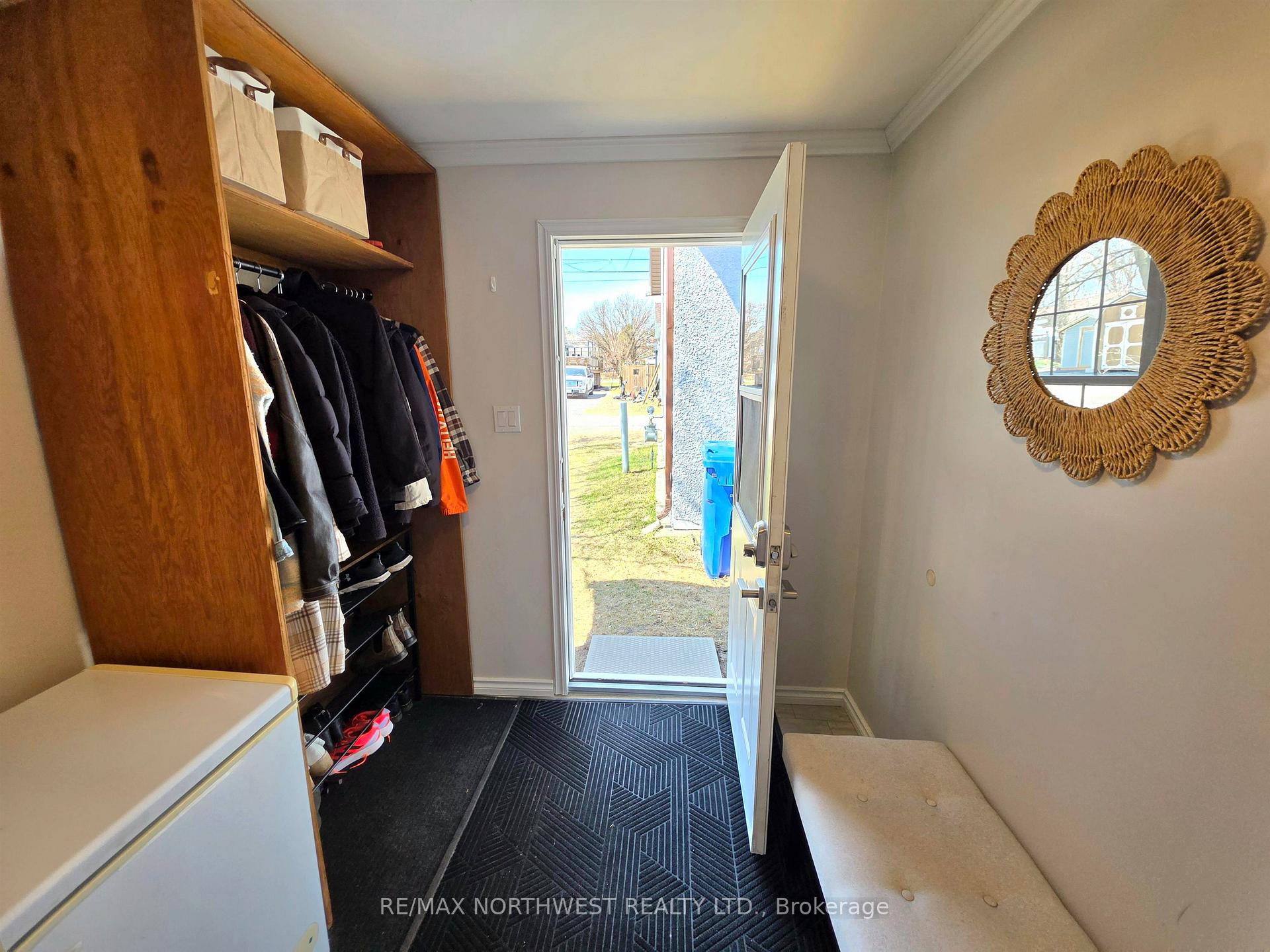 Photo 26 of 310 Trojan Street, Kenora, Ride Out — HOMEH