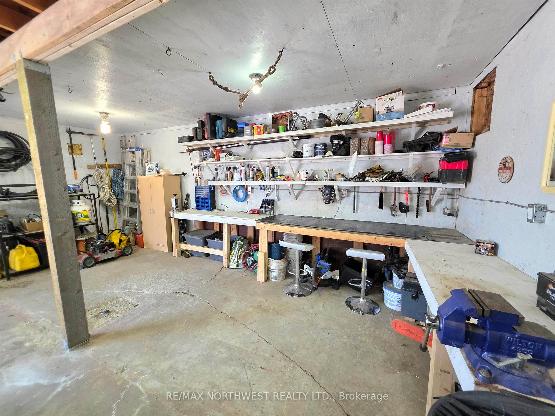 Photo 35 of 310 Trojan Street, Kenora, Ride Out — HOMEH