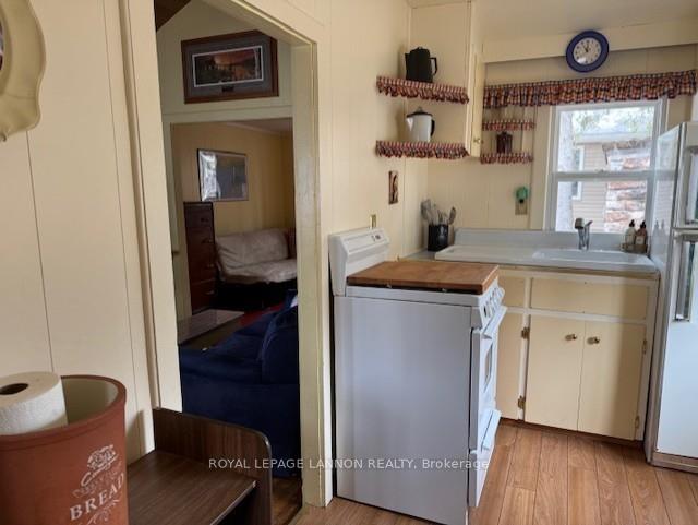 Photo 12 of 613 Pebbly Beach Road, Shuniah — HOMEH