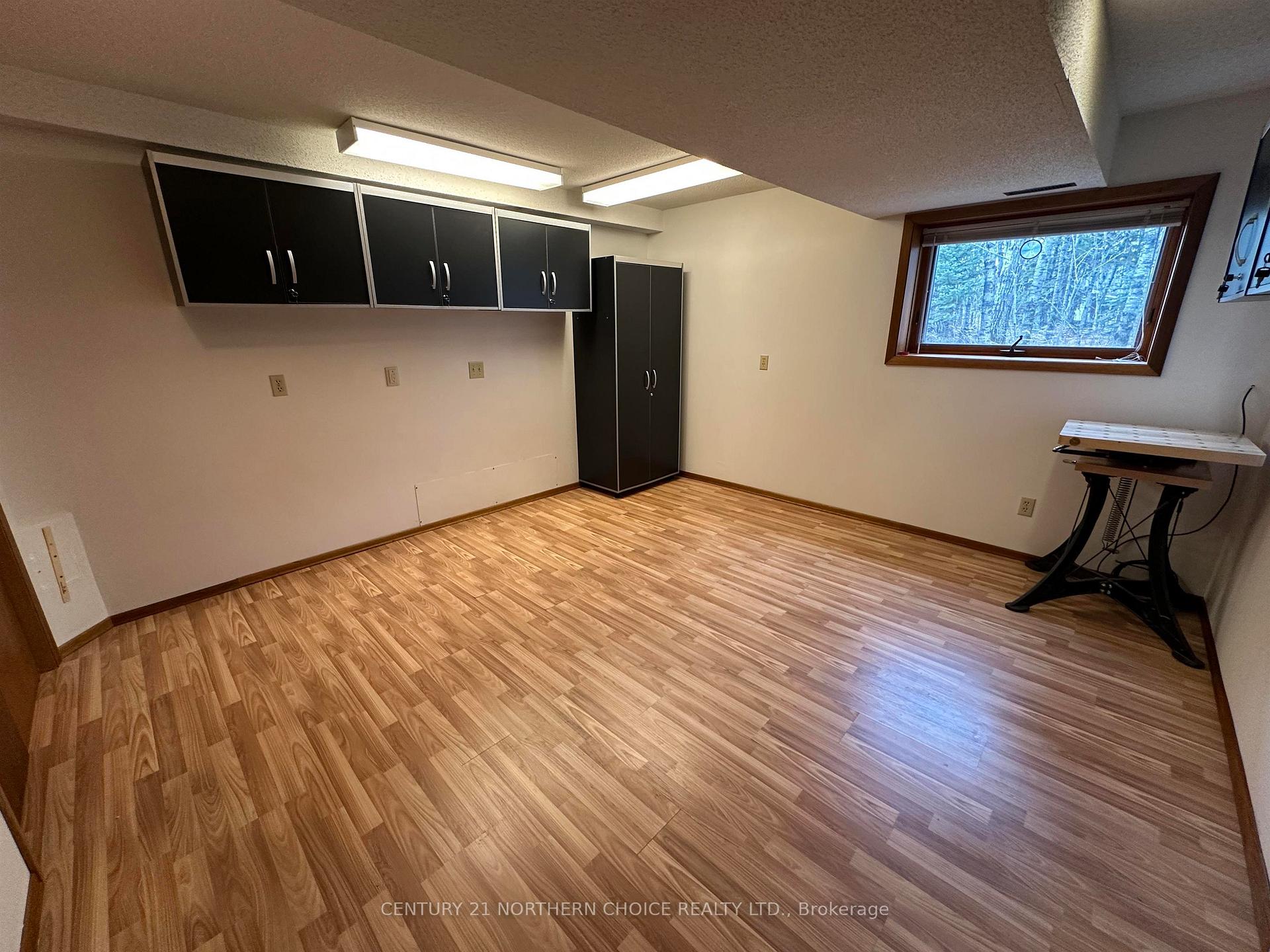 Photo 27 of 46 Bayview Drive, Kenora Remote Area, Minaki-Winnepeg River — HOMEH