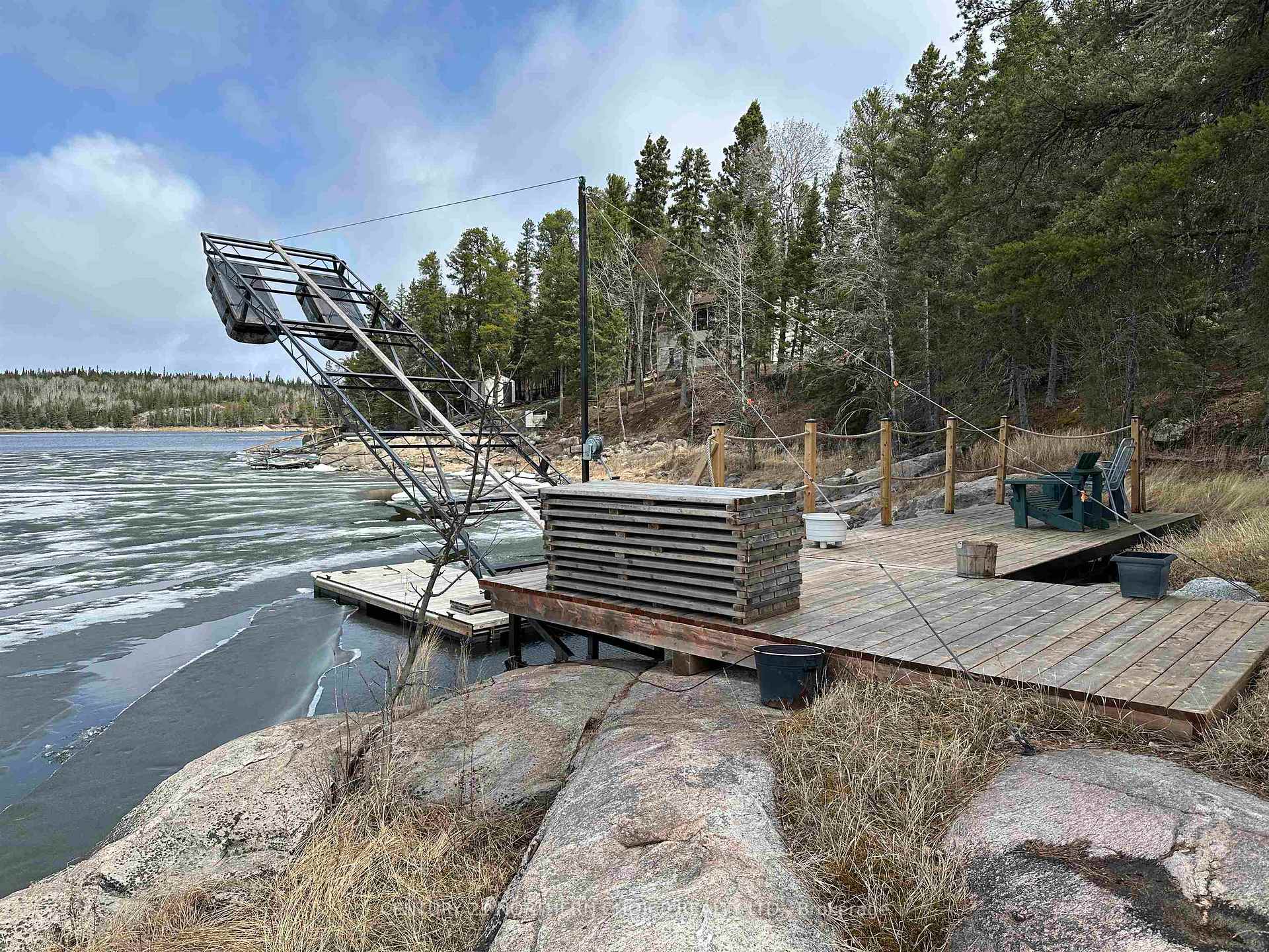 Photo 37 of 46 Bayview Drive, Kenora Remote Area, Minaki-Winnepeg River — HOMEH
