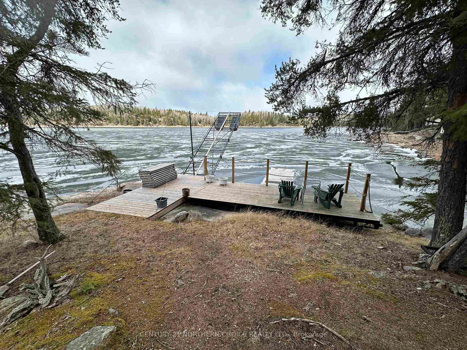 Photo 38 of 46 Bayview Drive, Kenora Remote Area, Minaki-Winnepeg River — HOMEH