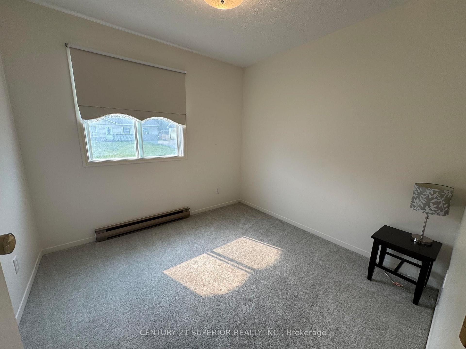 Photo 21 of 26 Matachewan Road, Manitouwadge — HOMEH