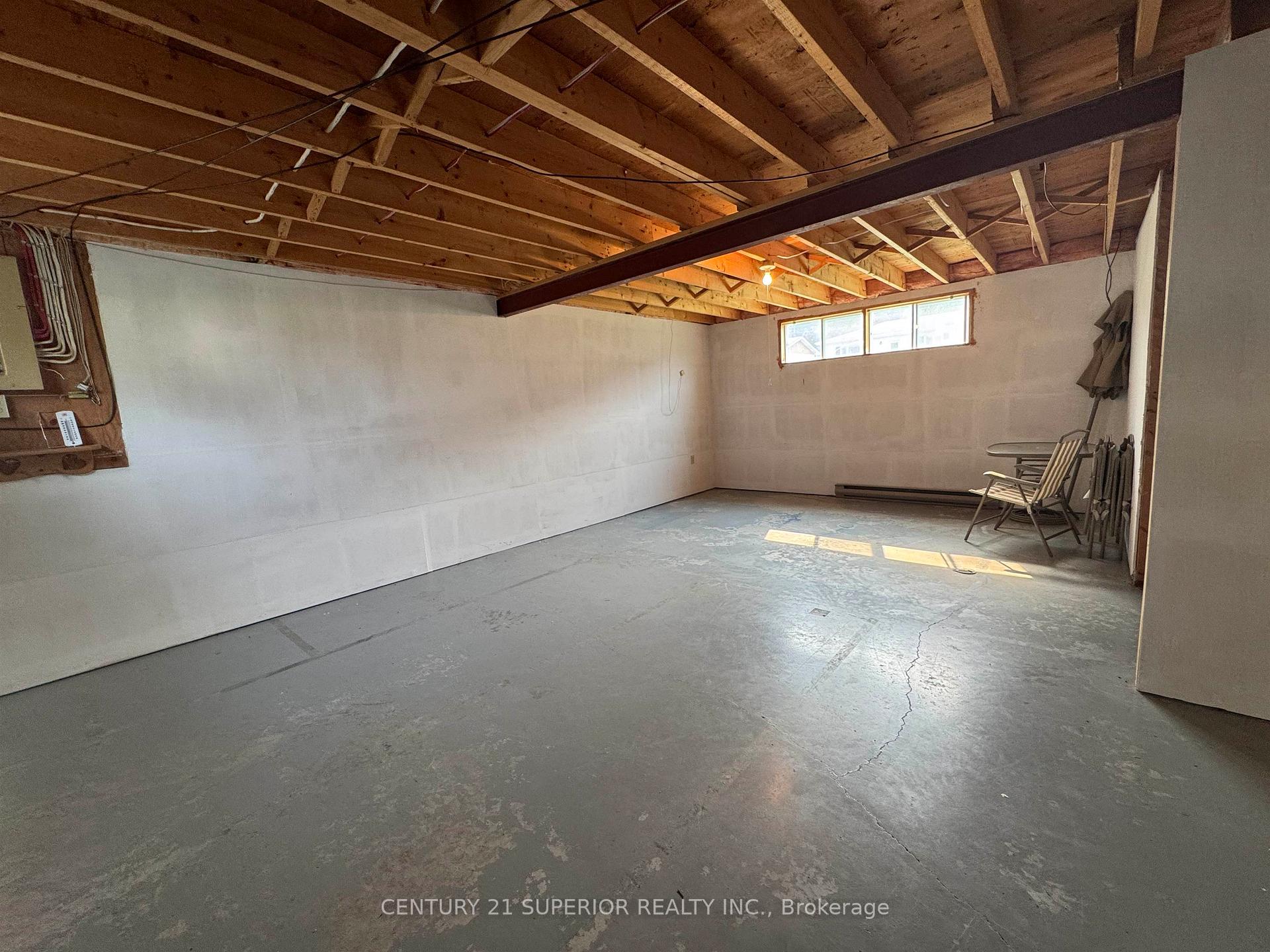 Photo 24 of 26 Matachewan Road, Manitouwadge — HOMEH