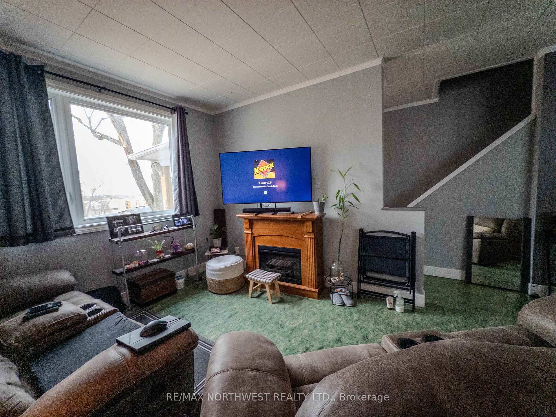 Photo 17 of 114 Fourth Street North, Kenora, North End — HOMEH