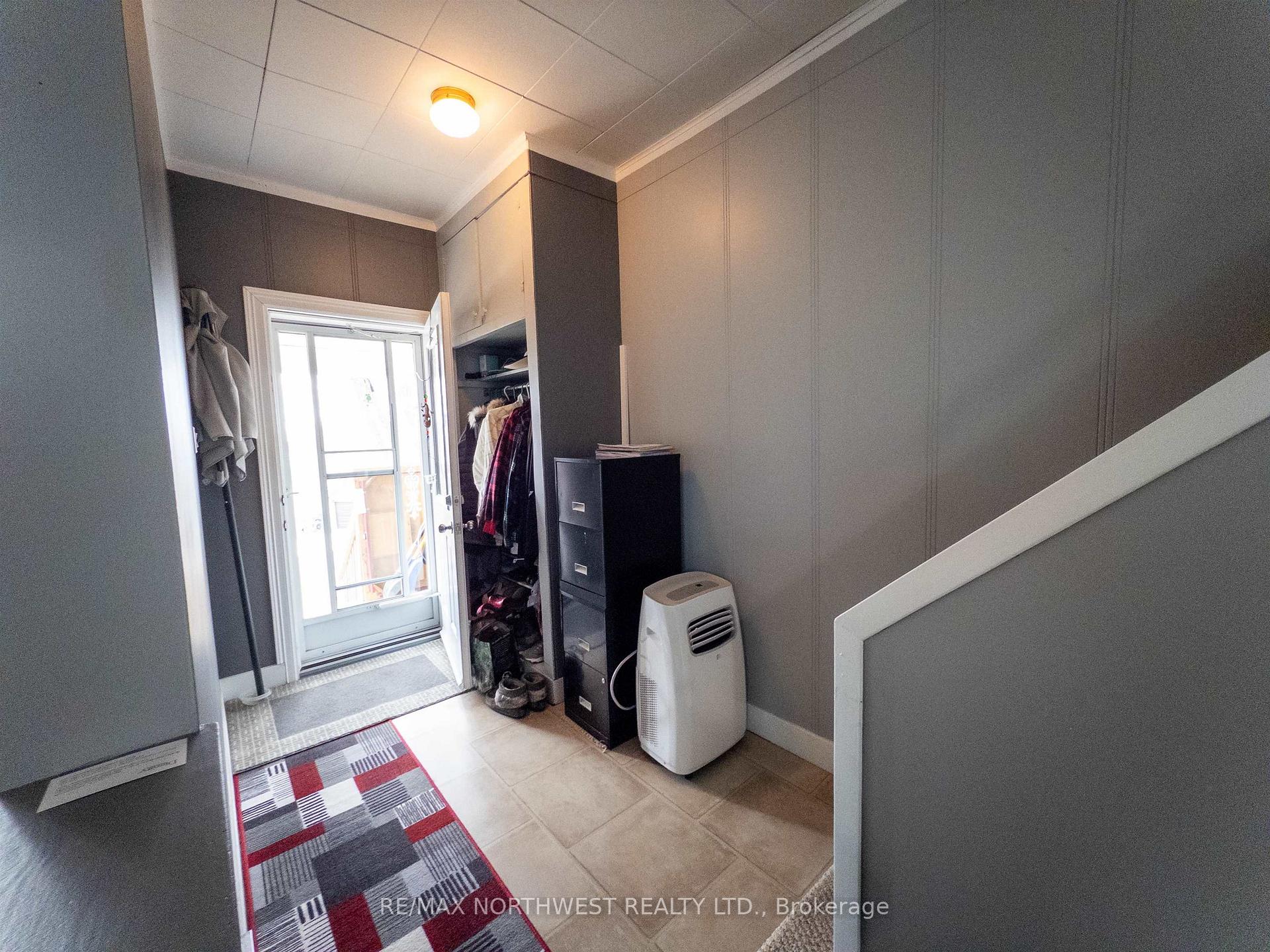 Photo 20 of 114 Fourth Street North, Kenora, North End — HOMEH