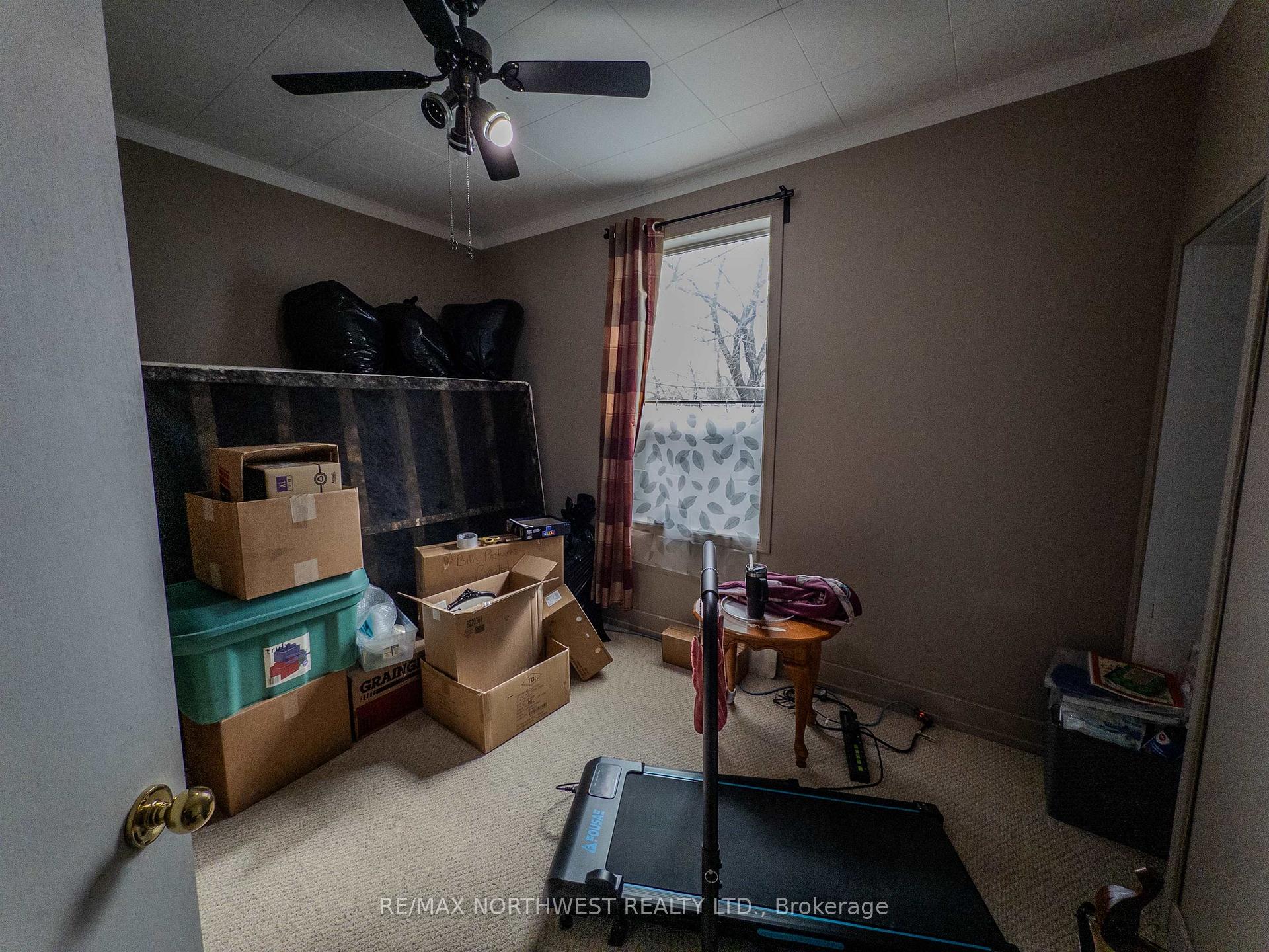 Photo 25 of 114 Fourth Street North, Kenora, North End — HOMEH