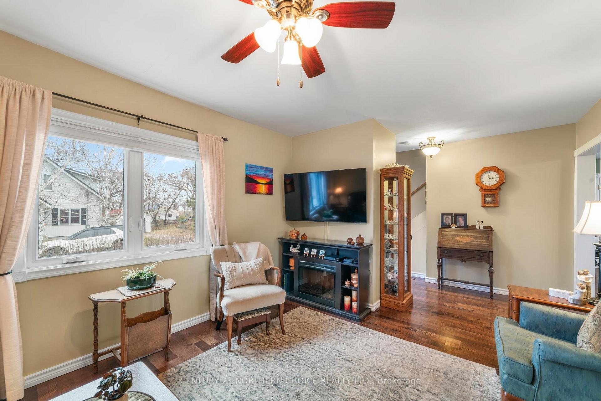 Photo 19 of 420 Twelfth Street, Kenora, Keewatin — HOMEH