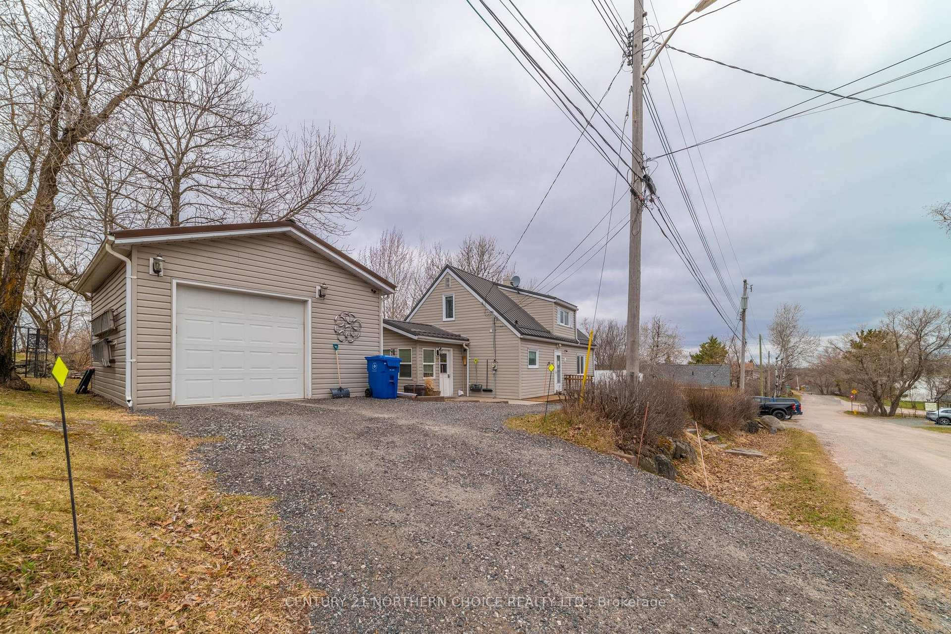 Photo 42 of 420 Twelfth Street, Kenora, Keewatin — HOMEH
