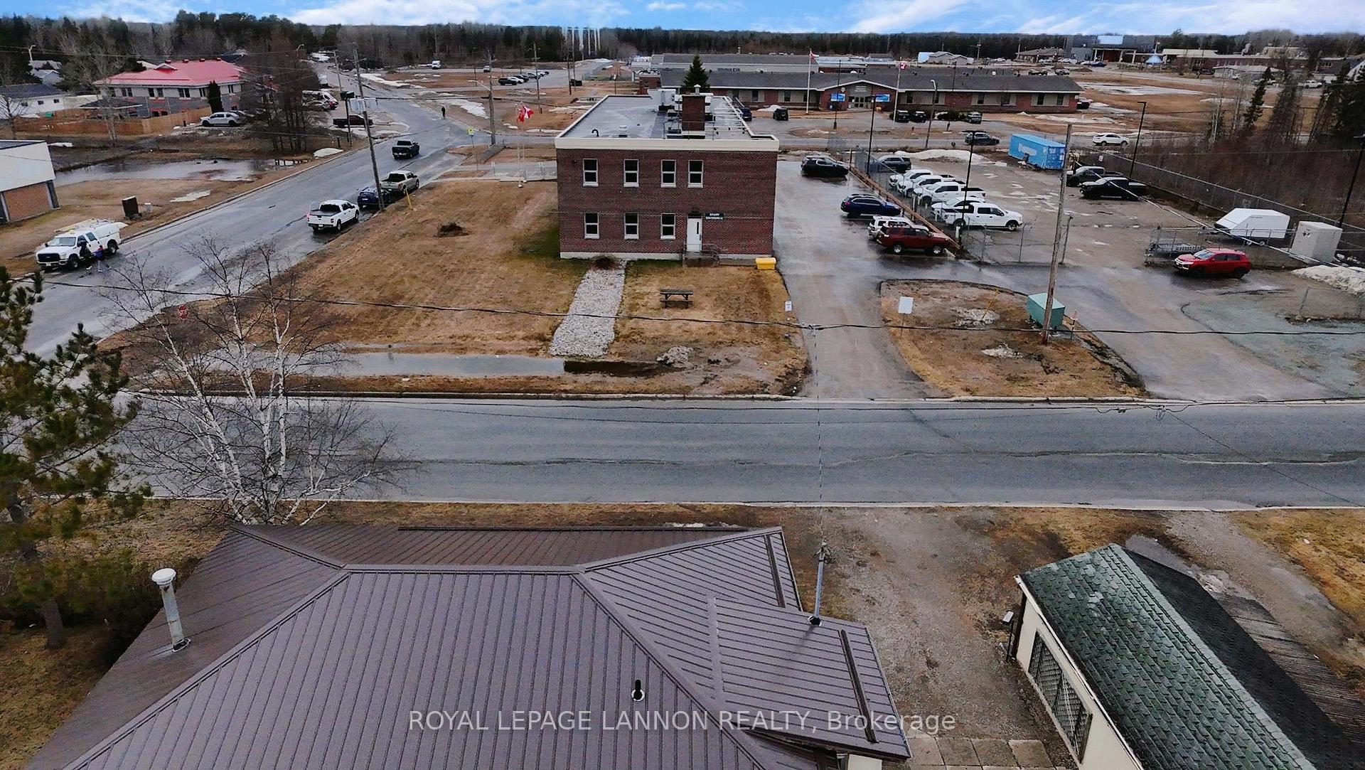 Photo 25 of 110 Beamish Avenue W, Greenstone — HOMEH