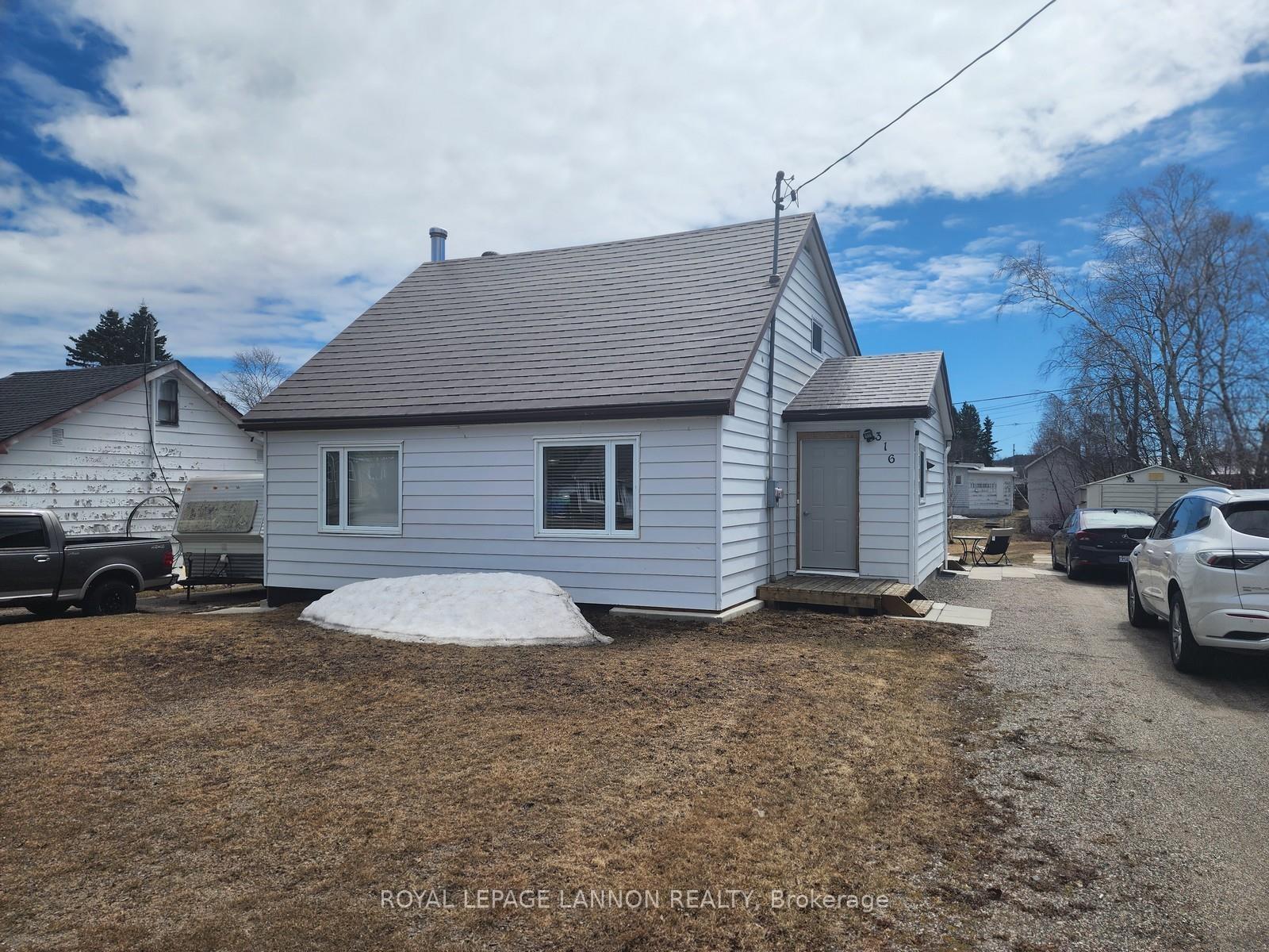 Photo 1 of 316 Mary Street, Schreiber — HOMEH