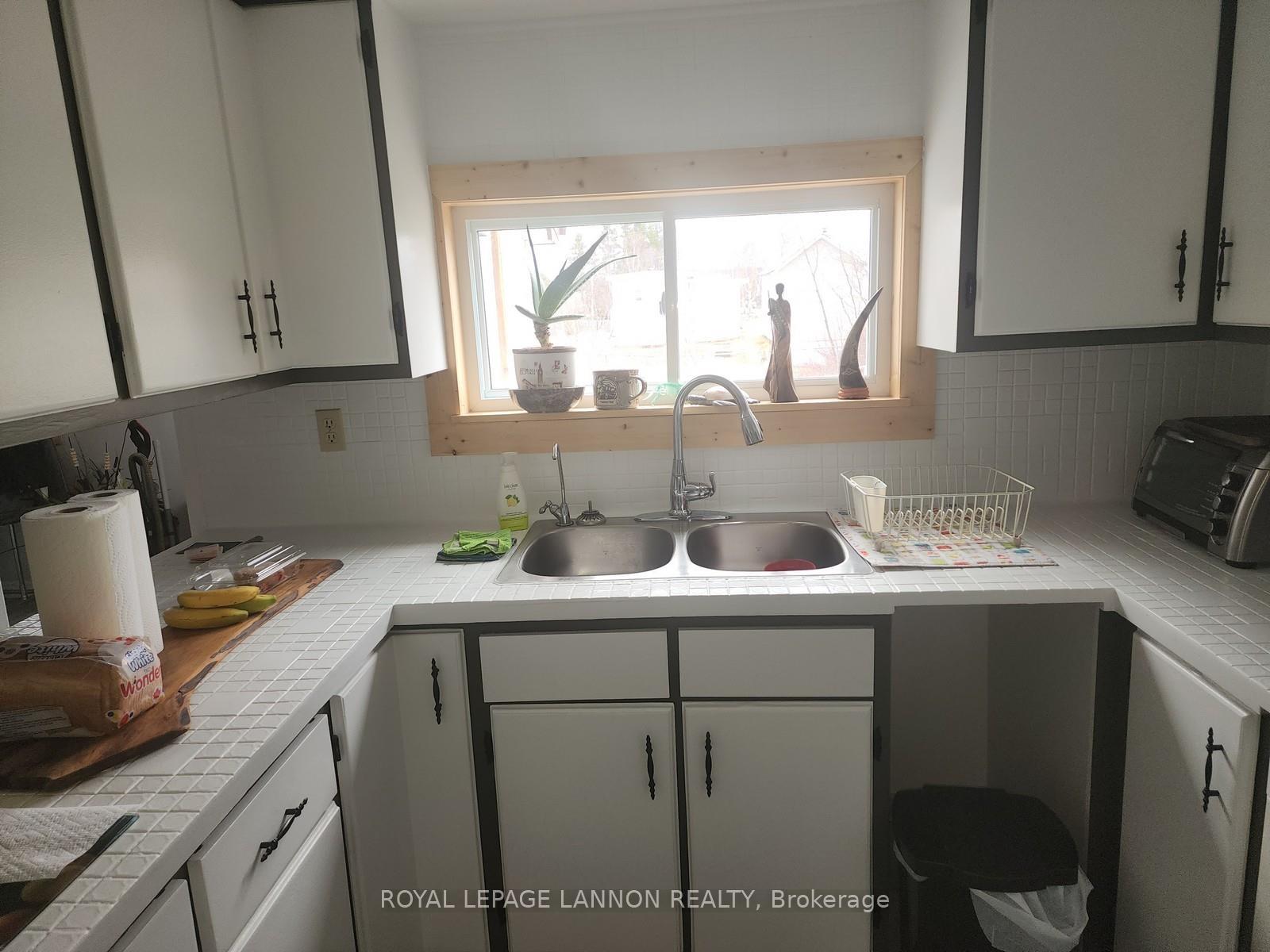 Photo 29 of 316 Mary Street, Schreiber — HOMEH