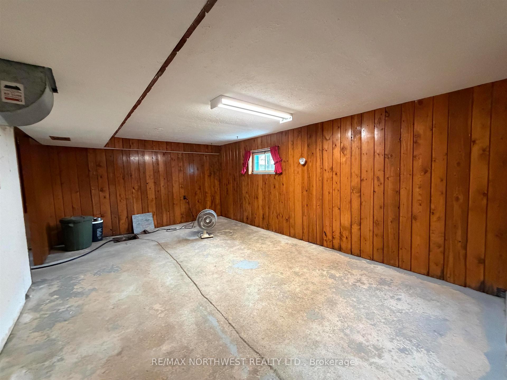 Photo 17 of 12 Johnson Road, Kenora, Airport Road North — HOMEH