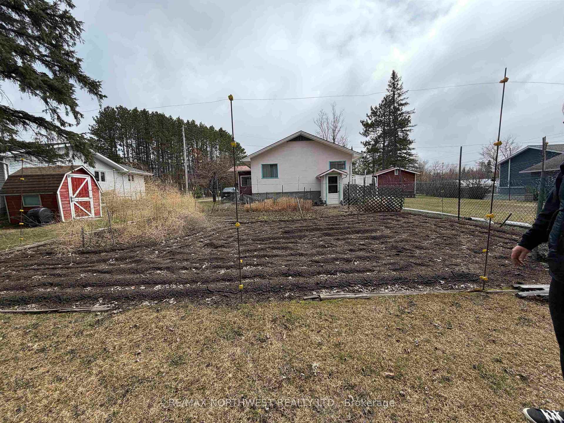 Photo 22 of 12 Johnson Road, Kenora, Airport Road North — HOMEH