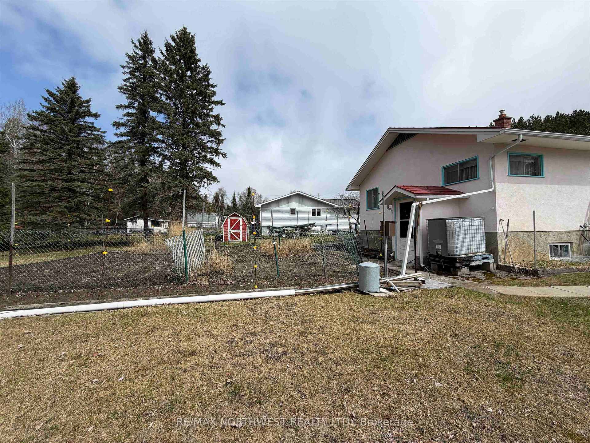 Photo 23 of 12 Johnson Road, Kenora, Airport Road North — HOMEH