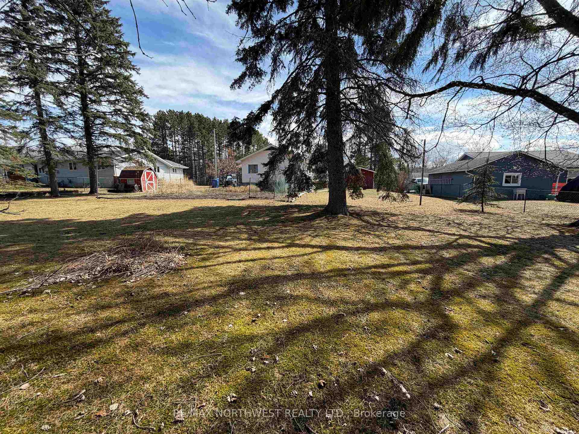Photo 28 of 12 Johnson Road, Kenora, Airport Road North — HOMEH