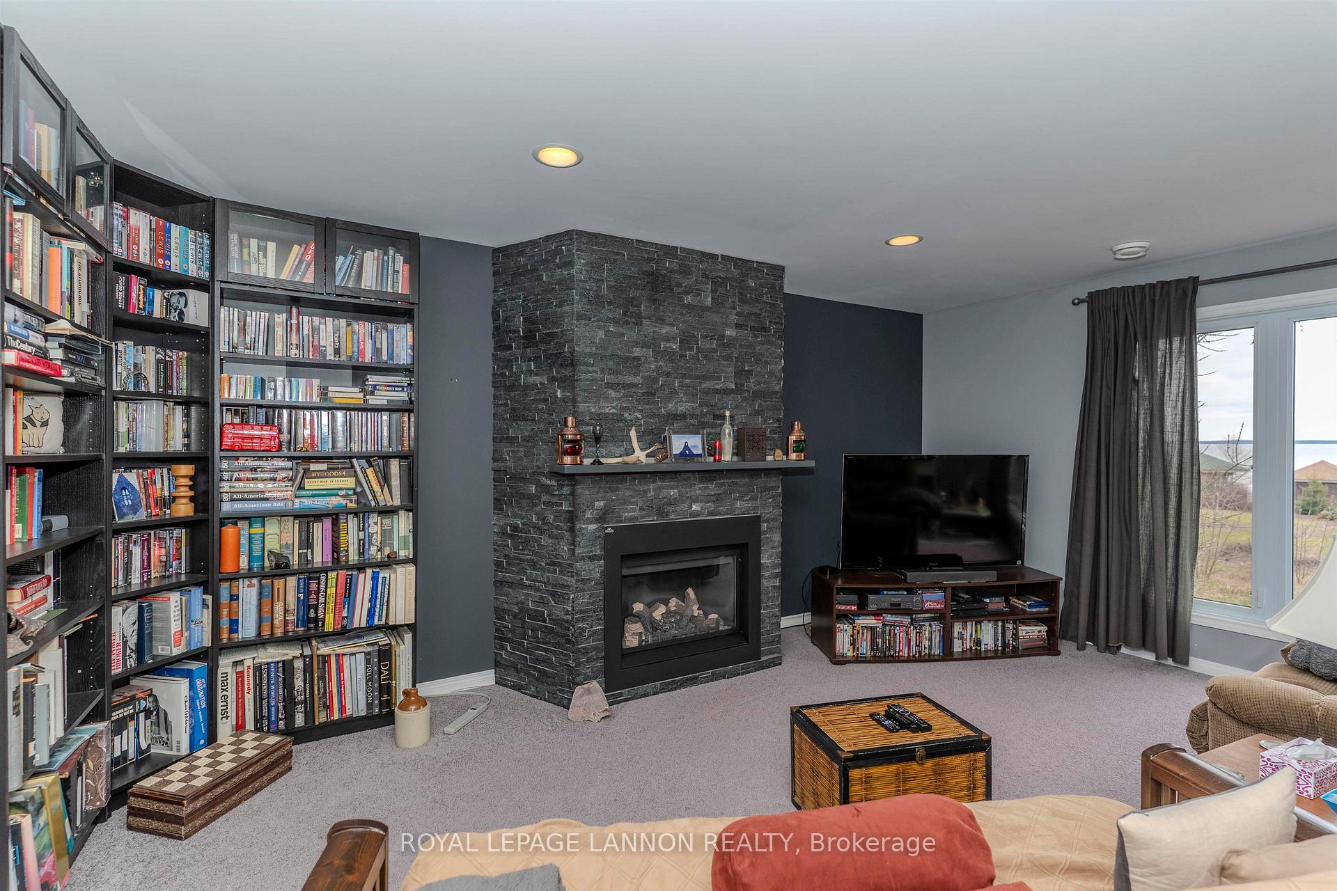 Photo 19 of 721 Grann Drive, Shuniah — HOMEH
