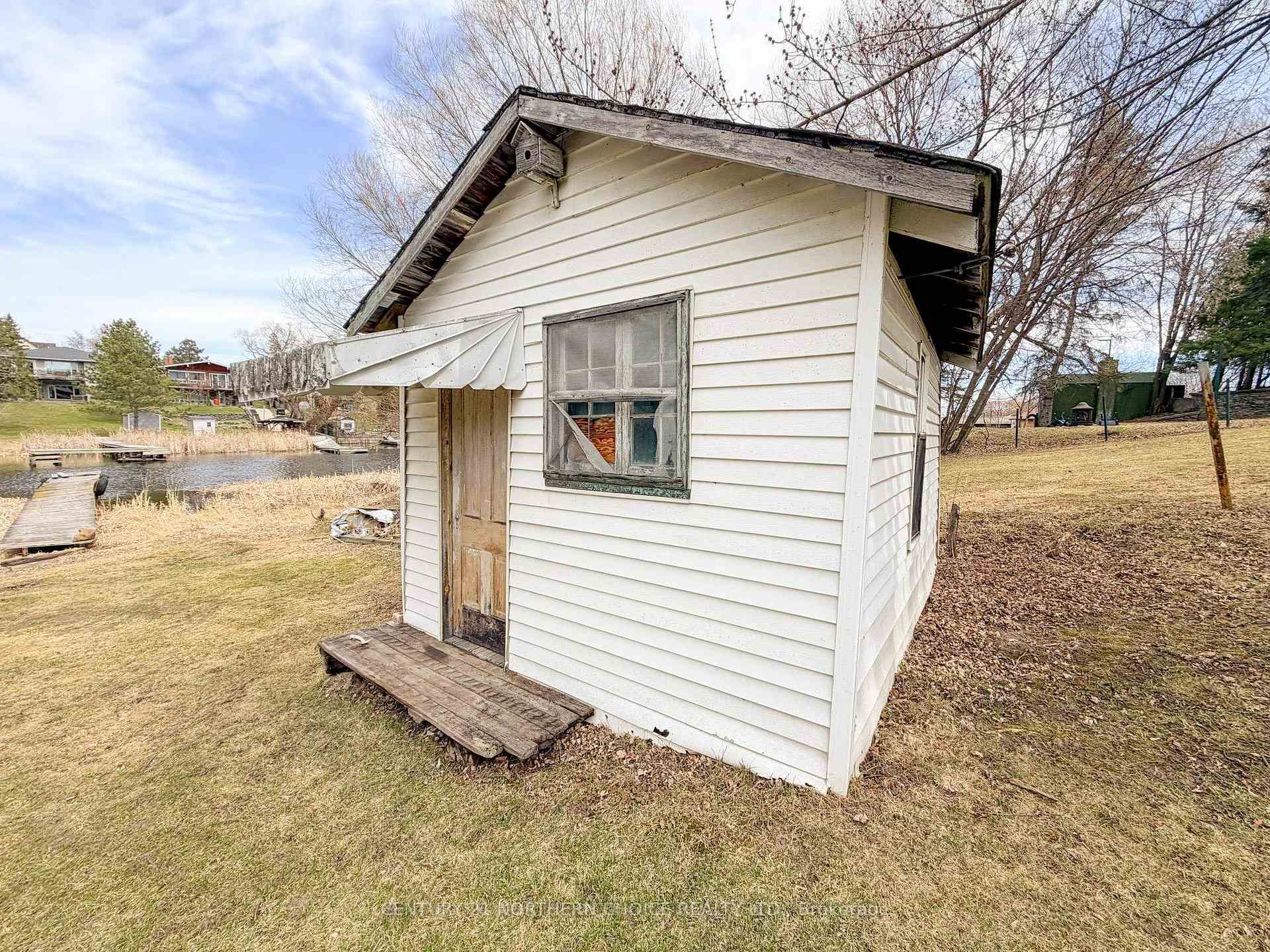Photo 7 of 714 River Drive, Kenora, Lakeside — HOMEH