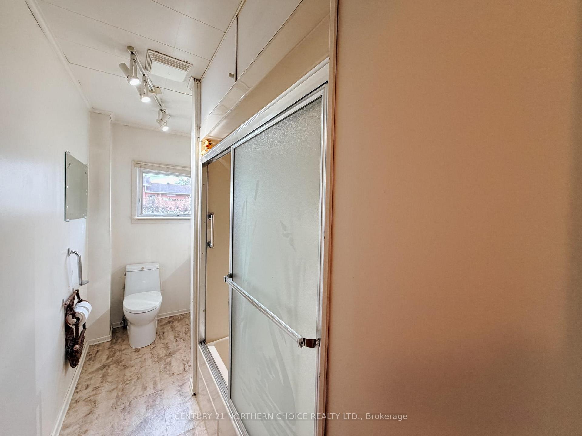 Photo 24 of 714 River Drive, Kenora, Lakeside — HOMEH