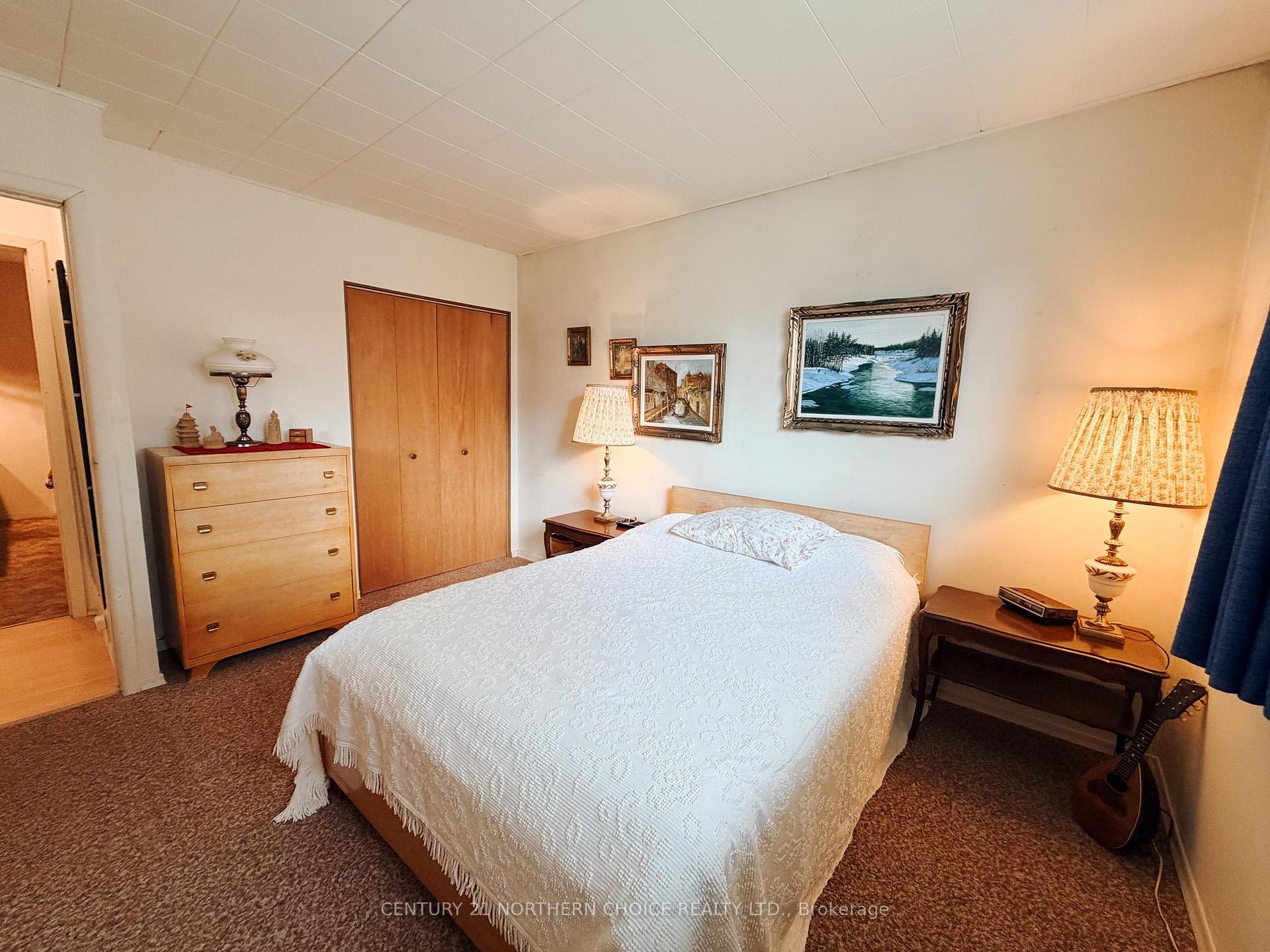 Photo 27 of 714 River Drive, Kenora, Lakeside — HOMEH