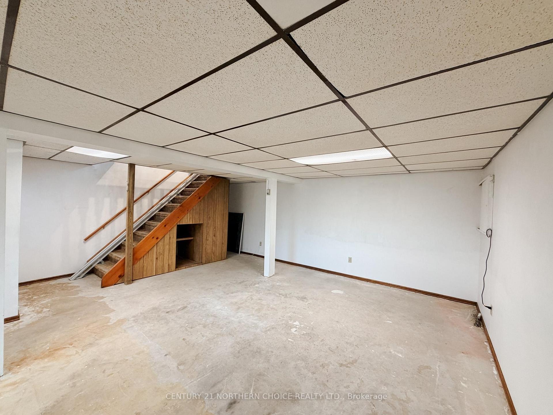 Photo 29 of 714 River Drive, Kenora, Lakeside — HOMEH