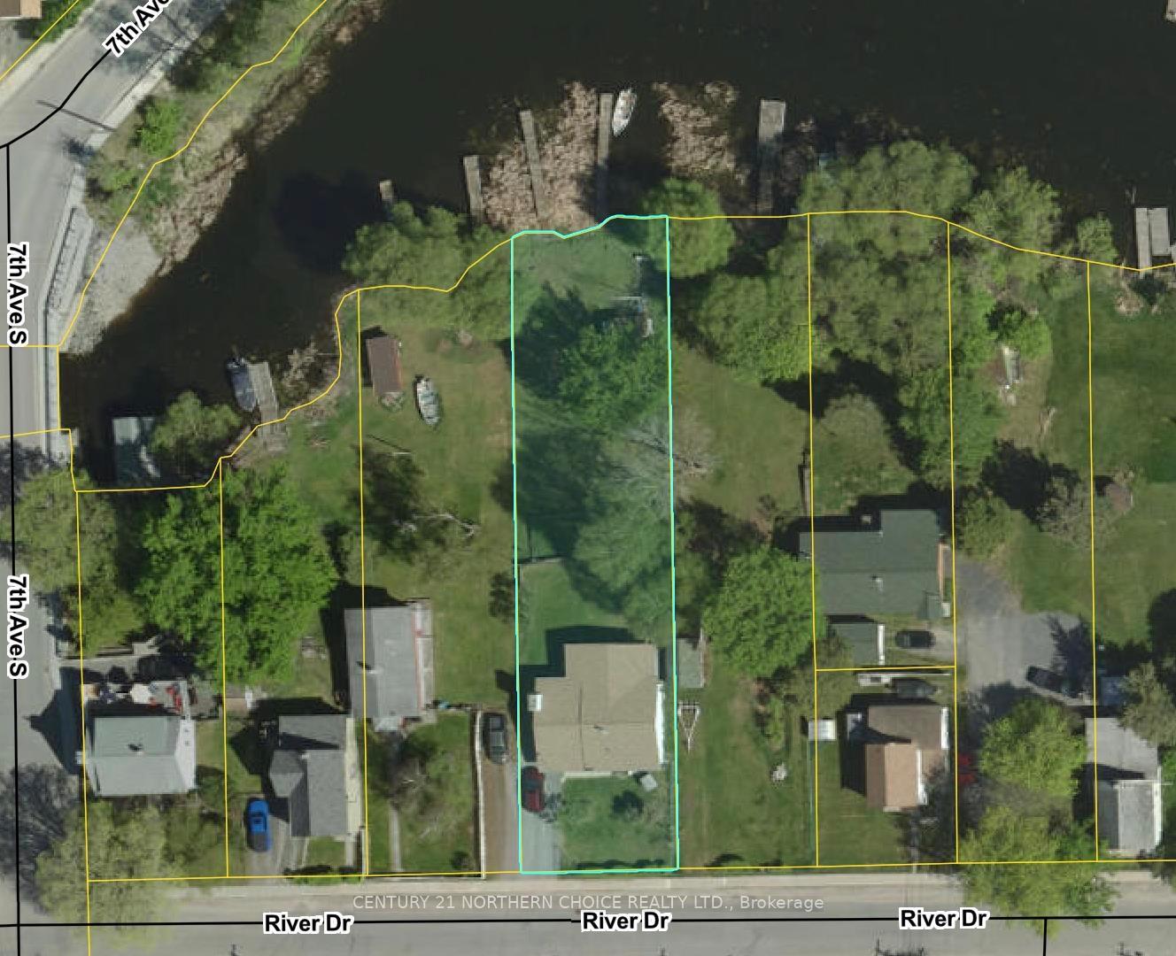 Photo 44 of 714 River Drive, Kenora, Lakeside — HOMEH