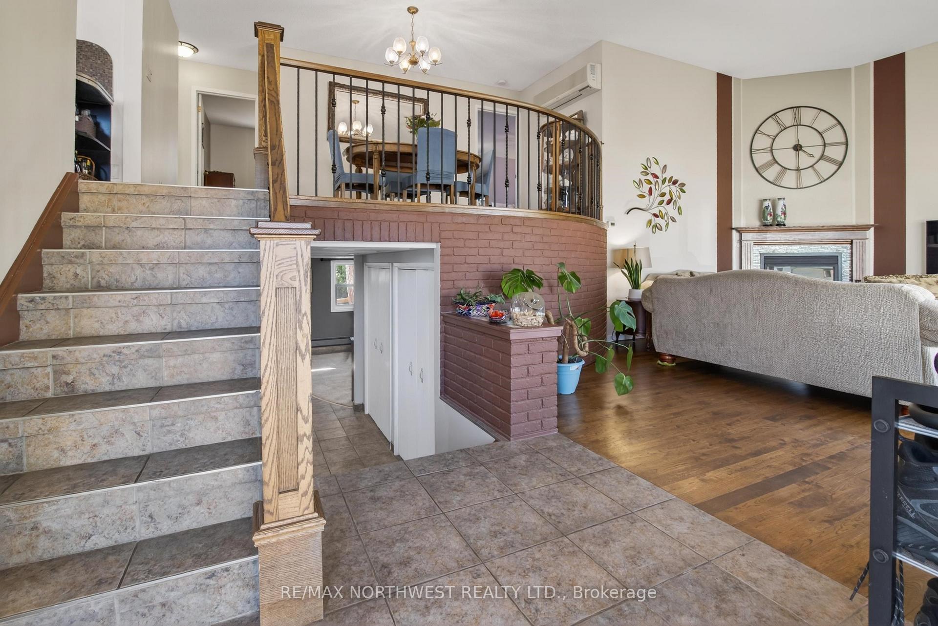 Photo 8 of 1210 Minto Avenue, Kenora, Amethyst — HOMEH