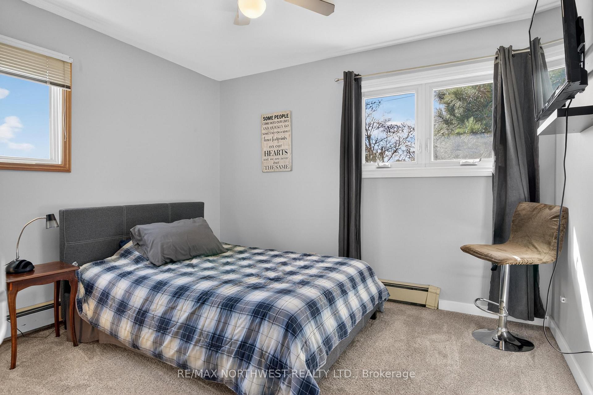 Photo 26 of 1210 Minto Avenue, Kenora, Amethyst — HOMEH